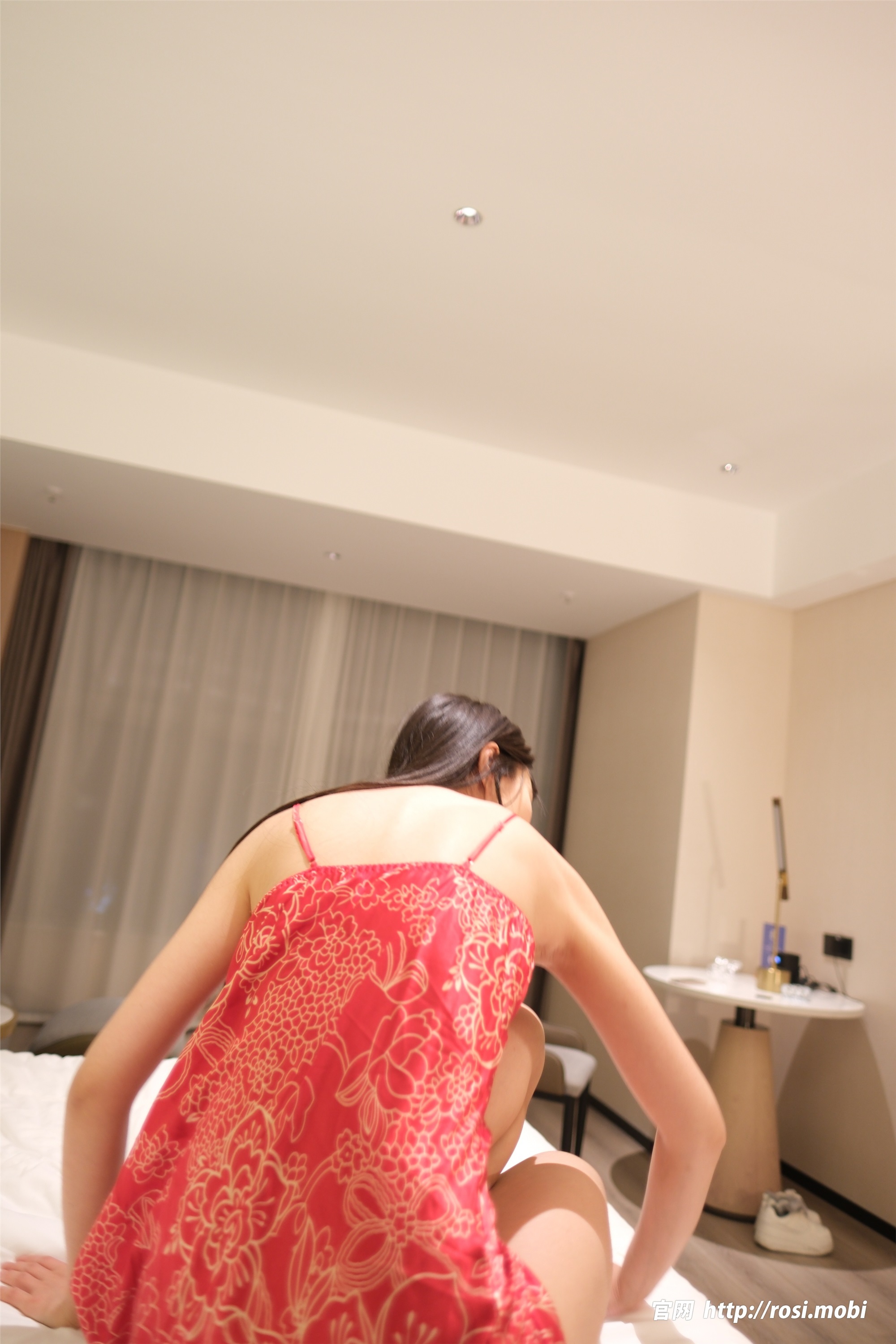 图片[8]-ROSI写真期2025.06.17期N第4943-蕾丝猫