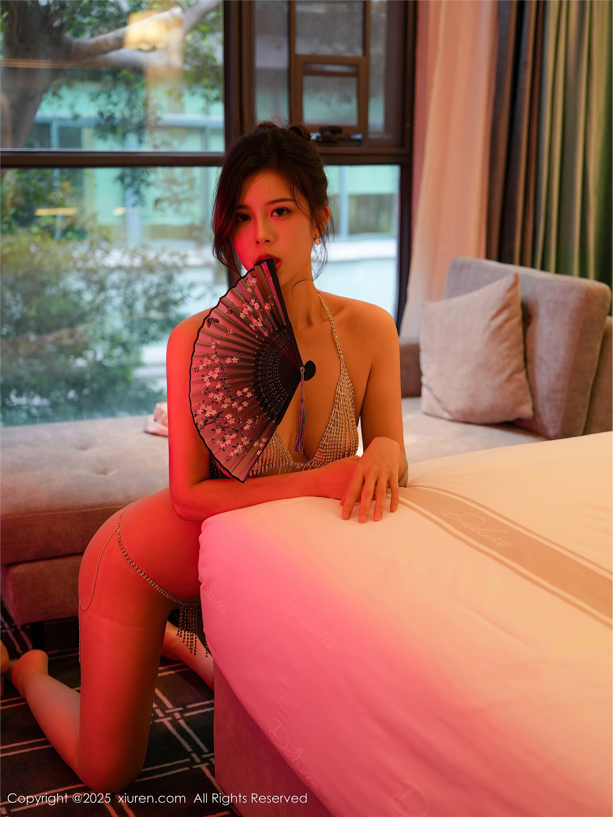 Xiuren秀人网期2025.06.17期N第10419期玫瑰我爱你-蕾丝猫