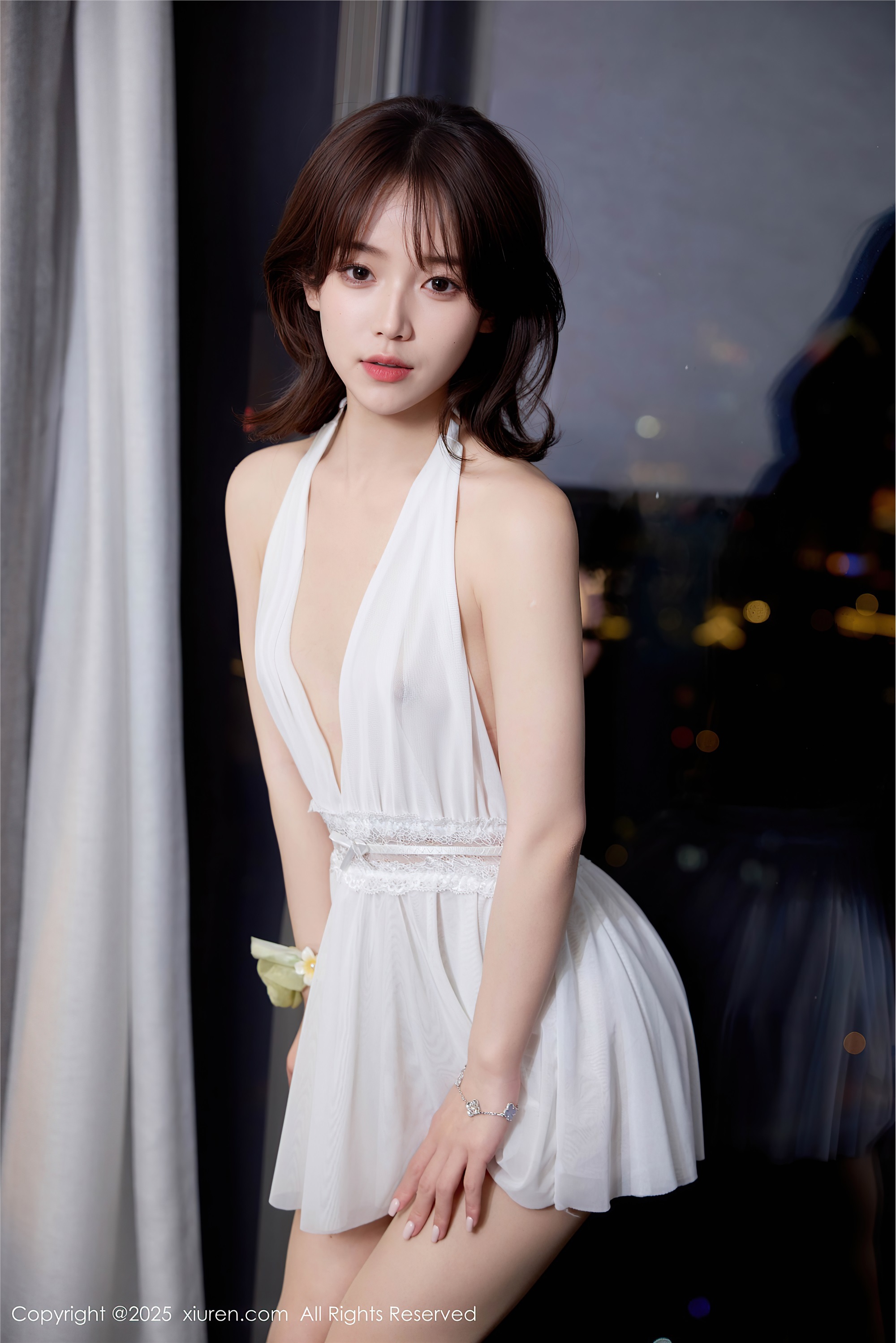 图片[2]-Xiuren秀人网期2025.07.25期N第10584期汁汁-套图网