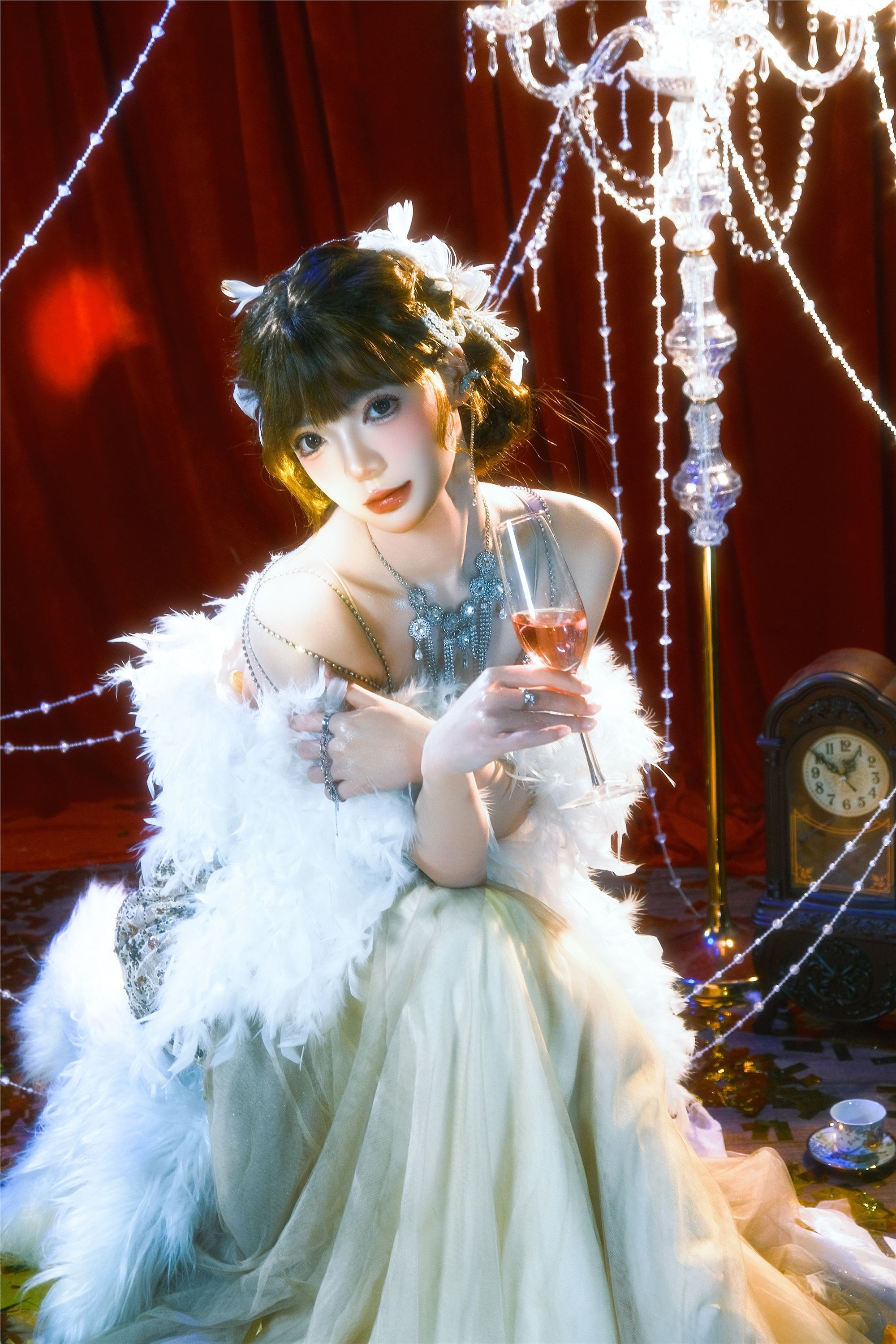 图片[6]-YITUYU艺图语期2025.01.25期女明星的圣诞晚宴期宿命恋人-套图网