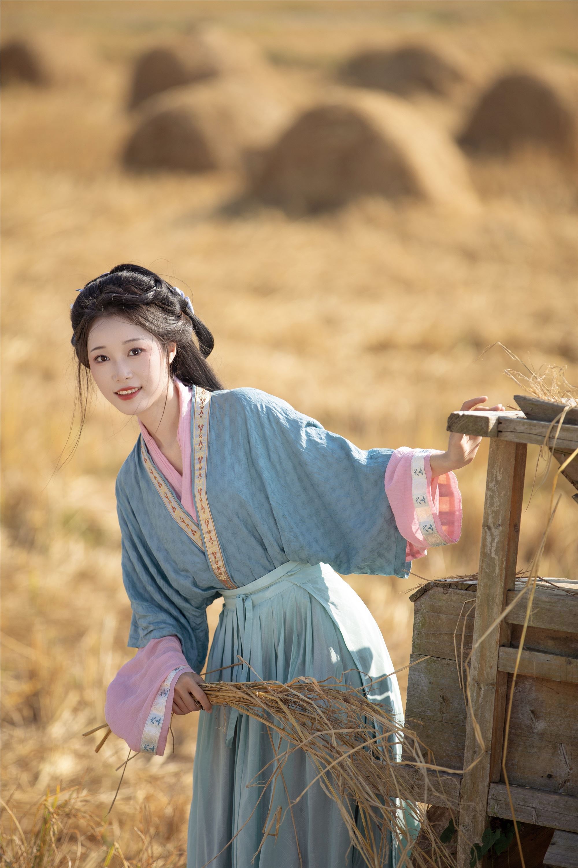 图片[4]-YITUYU艺图语期2025.01.25期拾穗期苗子-套图网