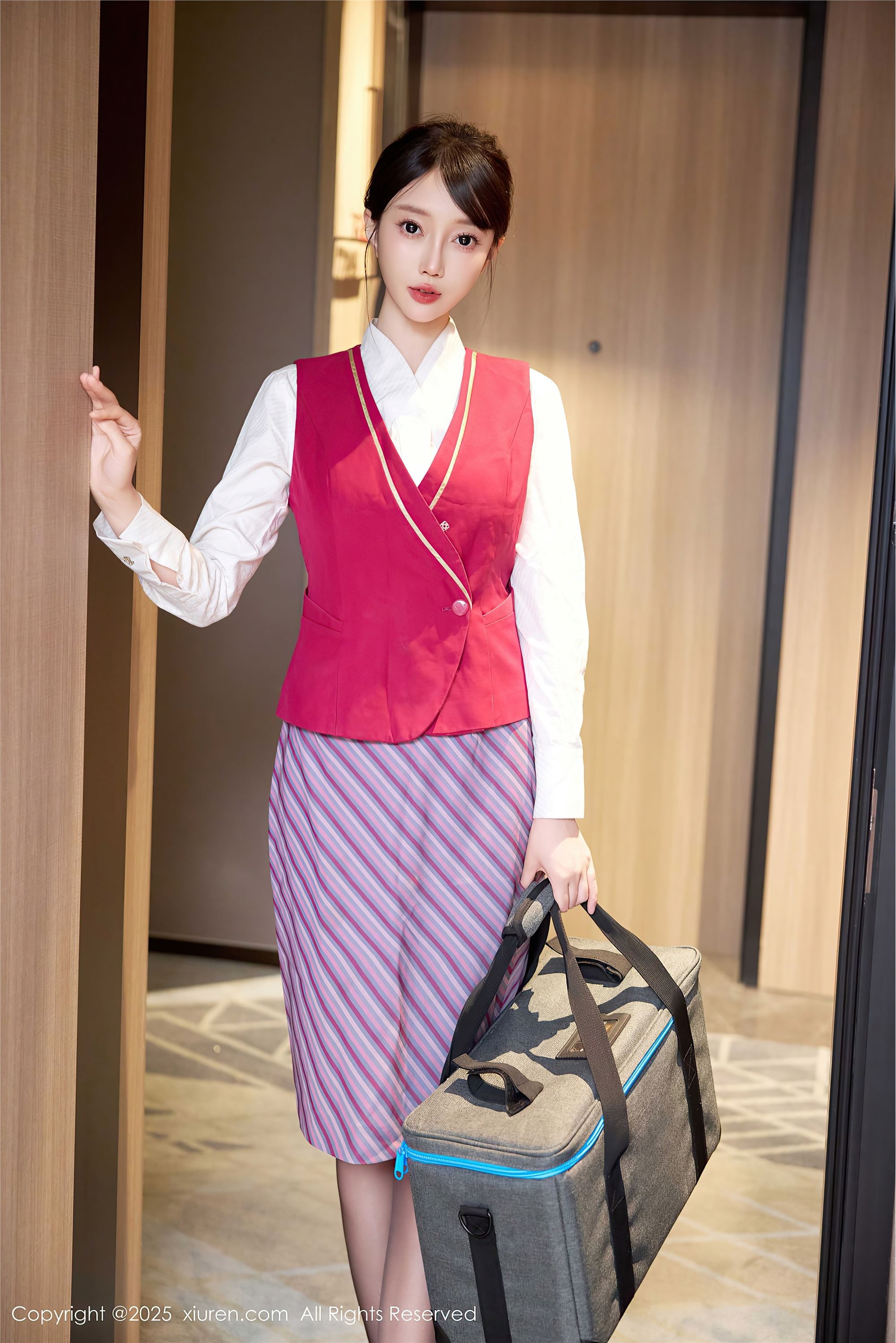 图片[4]-Xiuren秀人网期2025.08.04期N第10620期玥儿玥er-套图网