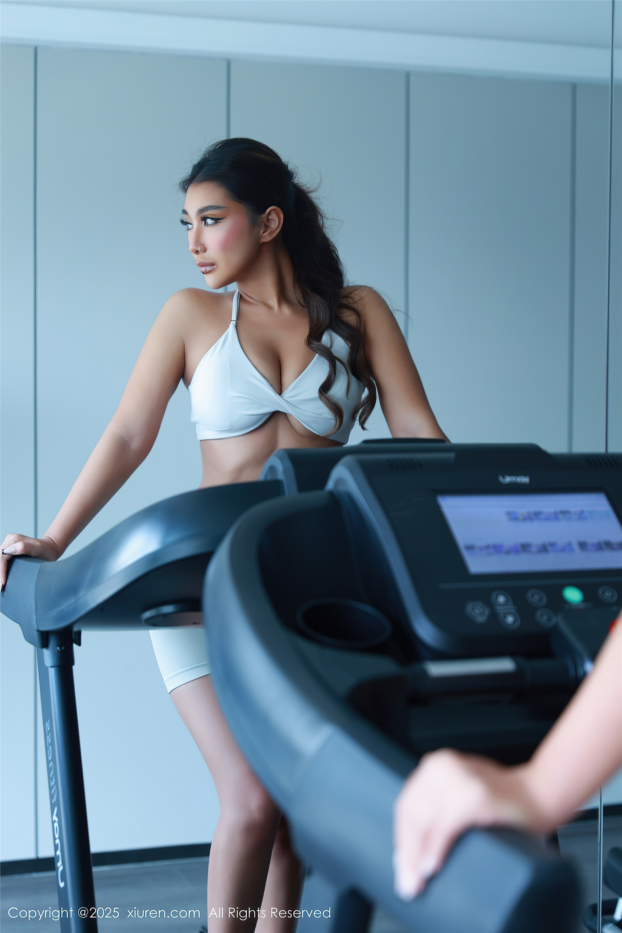 图片[3]-Xiuren秀人网期2025.08.05期N第10621期FE--套图网