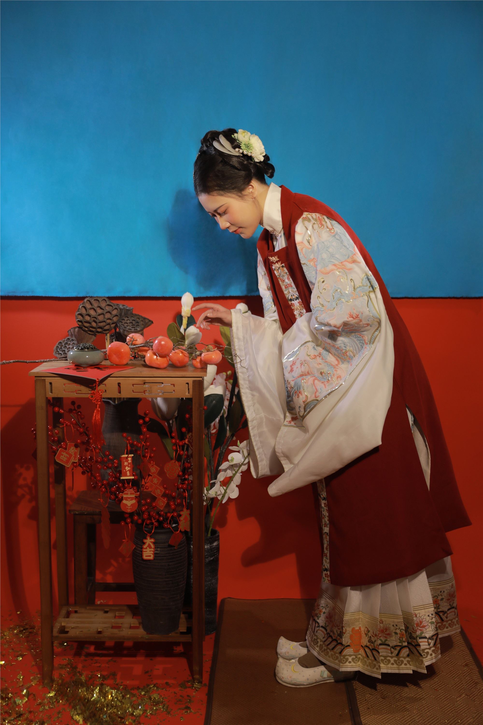 图片[2]-YITUYU艺图语期2025.01.25期新岁新春期番茄不是番茄-套图网