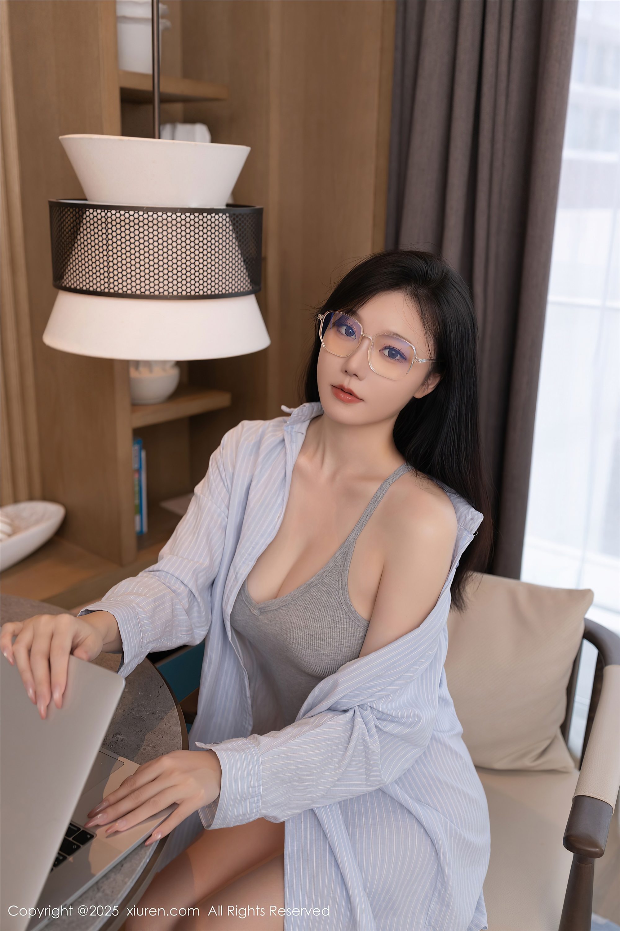 Xiuren秀人网期2025.08.12期N第10641期安然anran-套图网