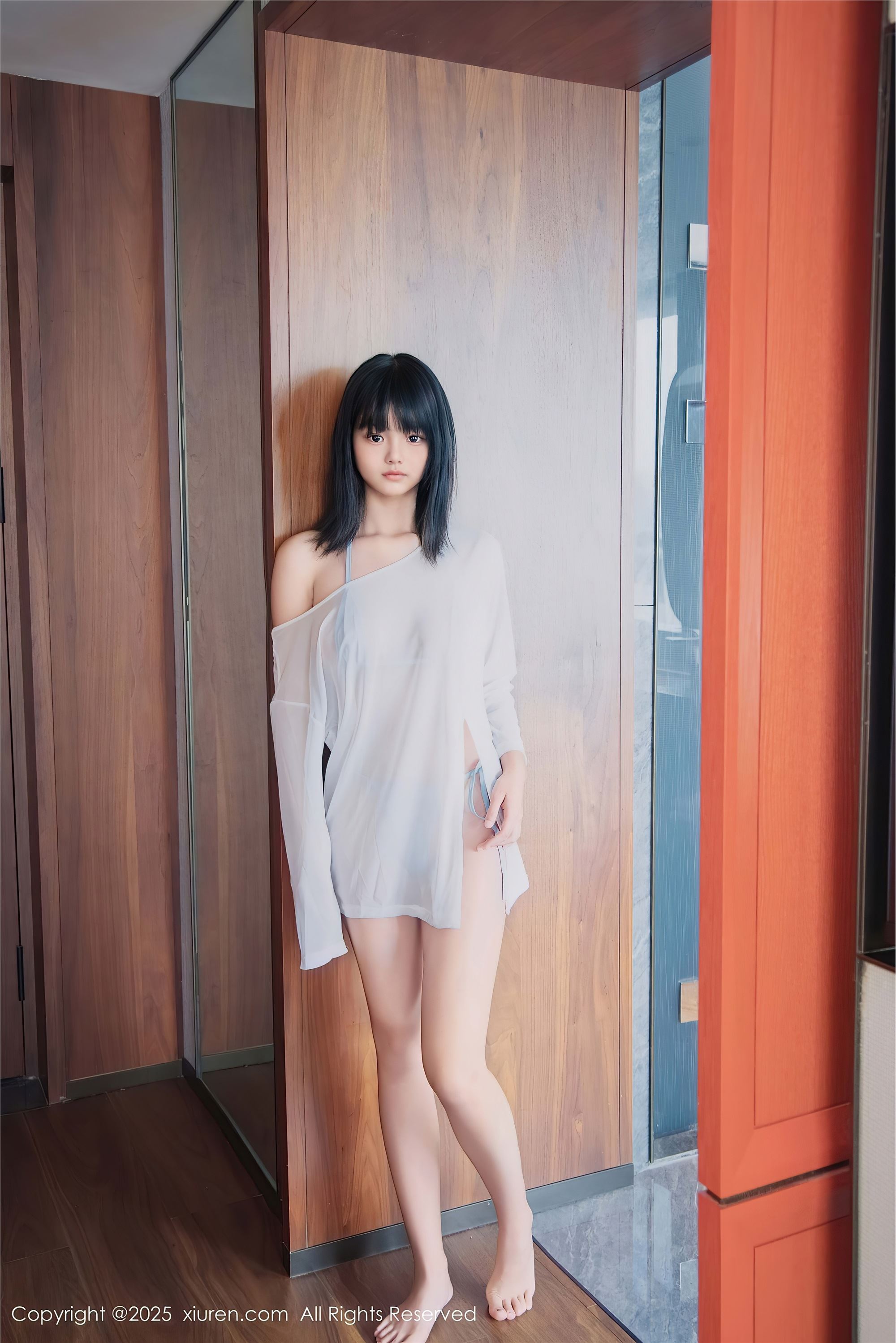 图片[2]-Xiuren秀人网期2025.08.15期N第10651期小泠-套图网