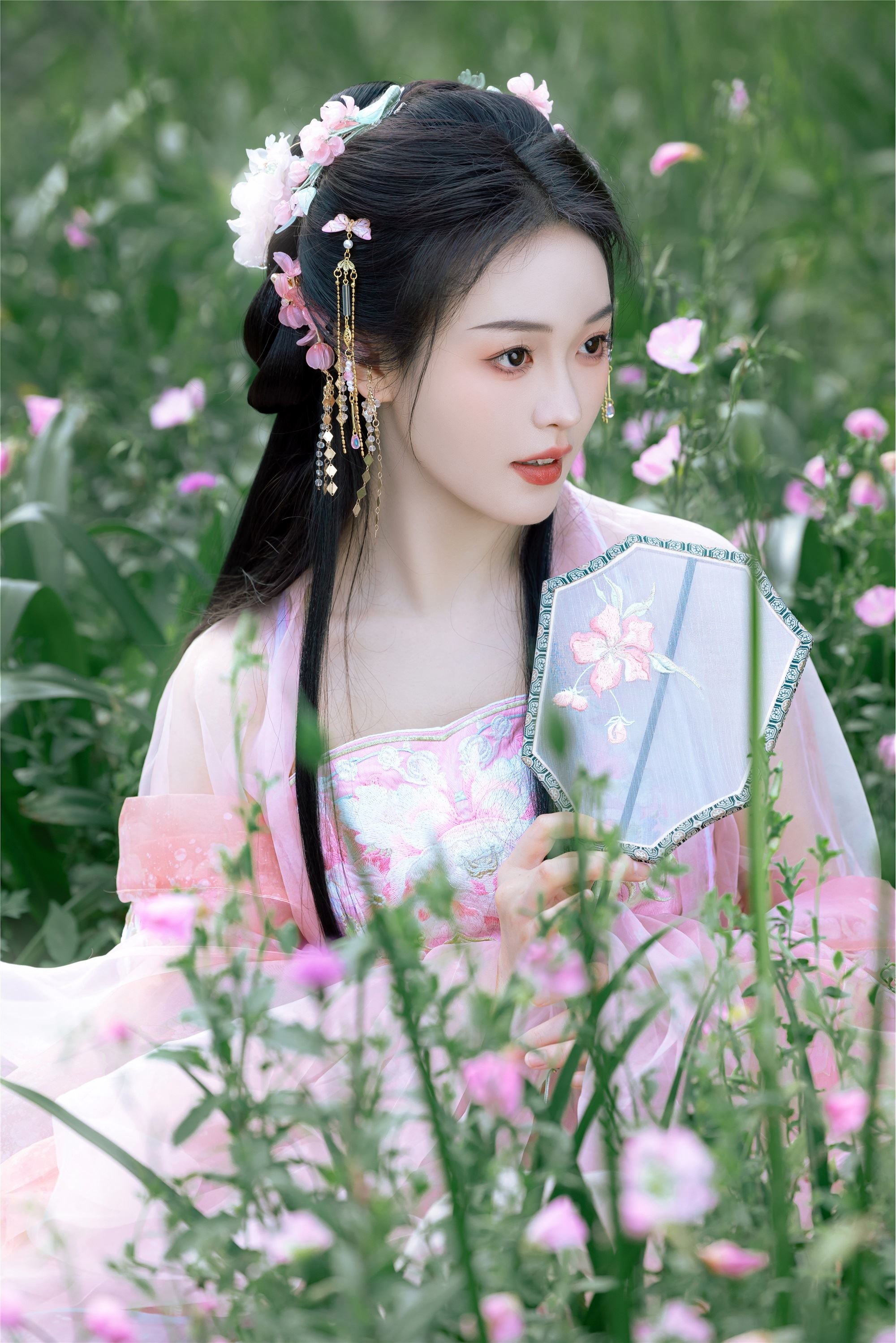 图片[3]-YITUYU艺图语期2025.01.29期春日的风期媛媛-套图网