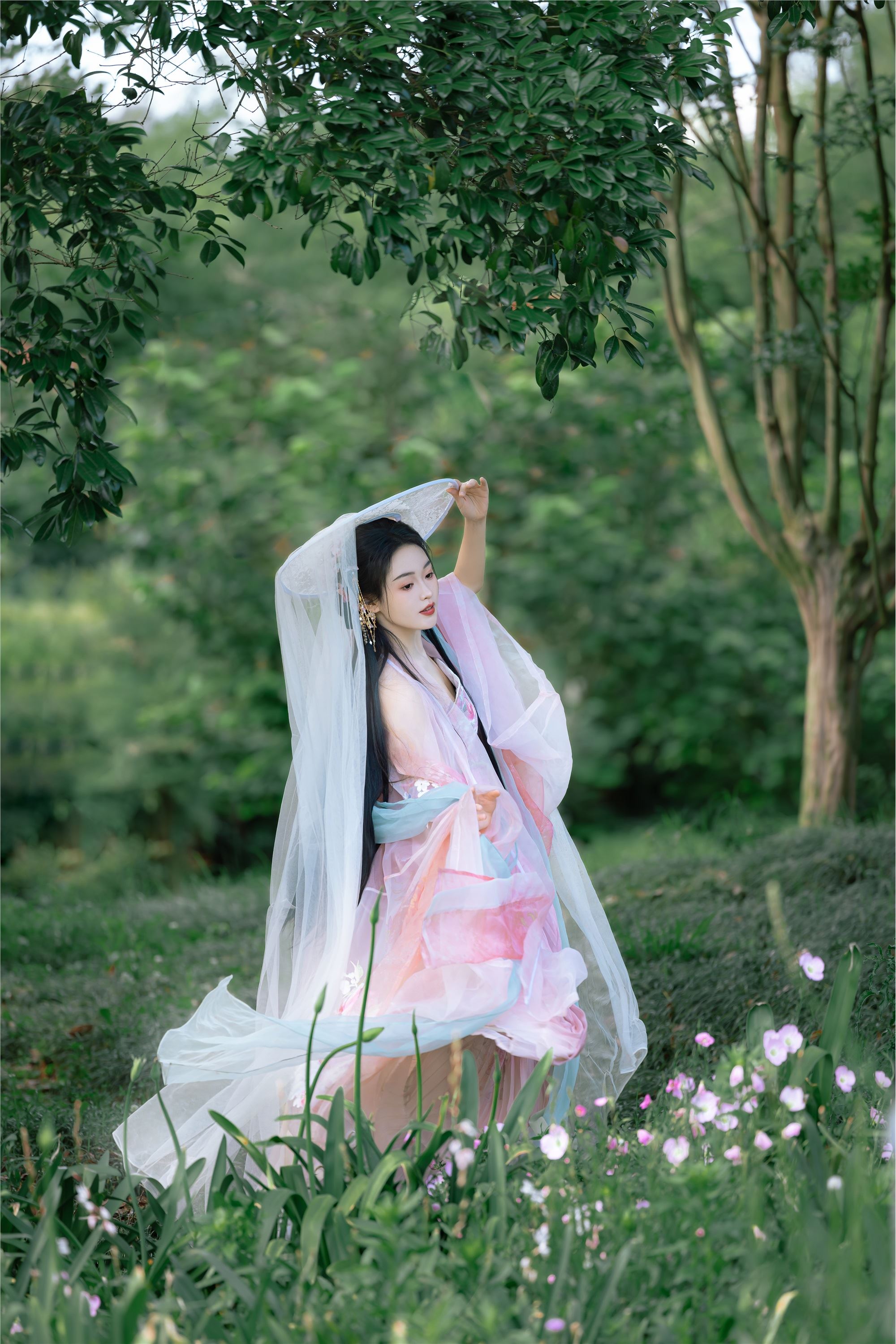 图片[6]-YITUYU艺图语期2025.01.29期春日的风期媛媛-套图网