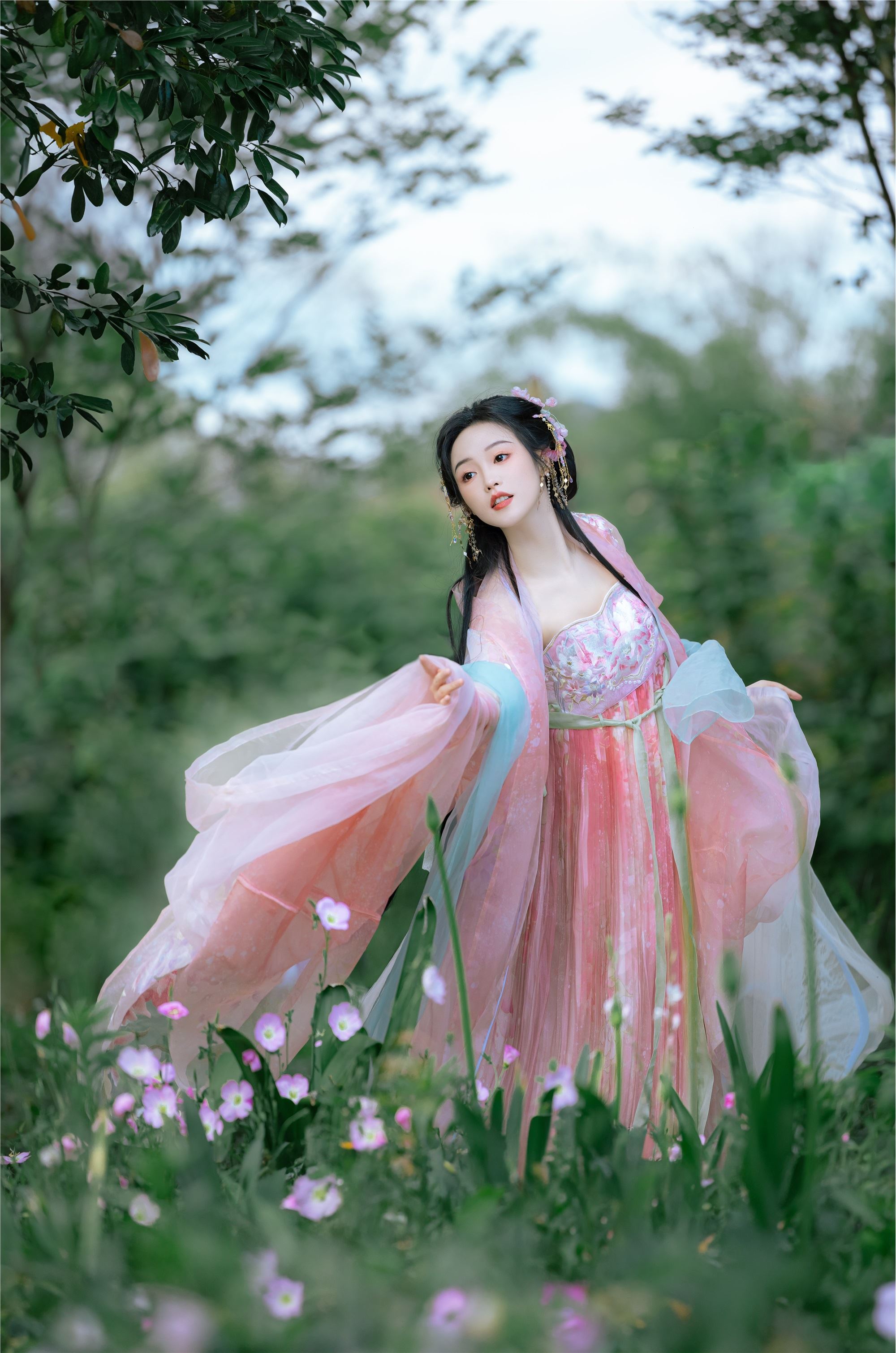 图片[7]-YITUYU艺图语期2025.01.29期春日的风期媛媛-套图网