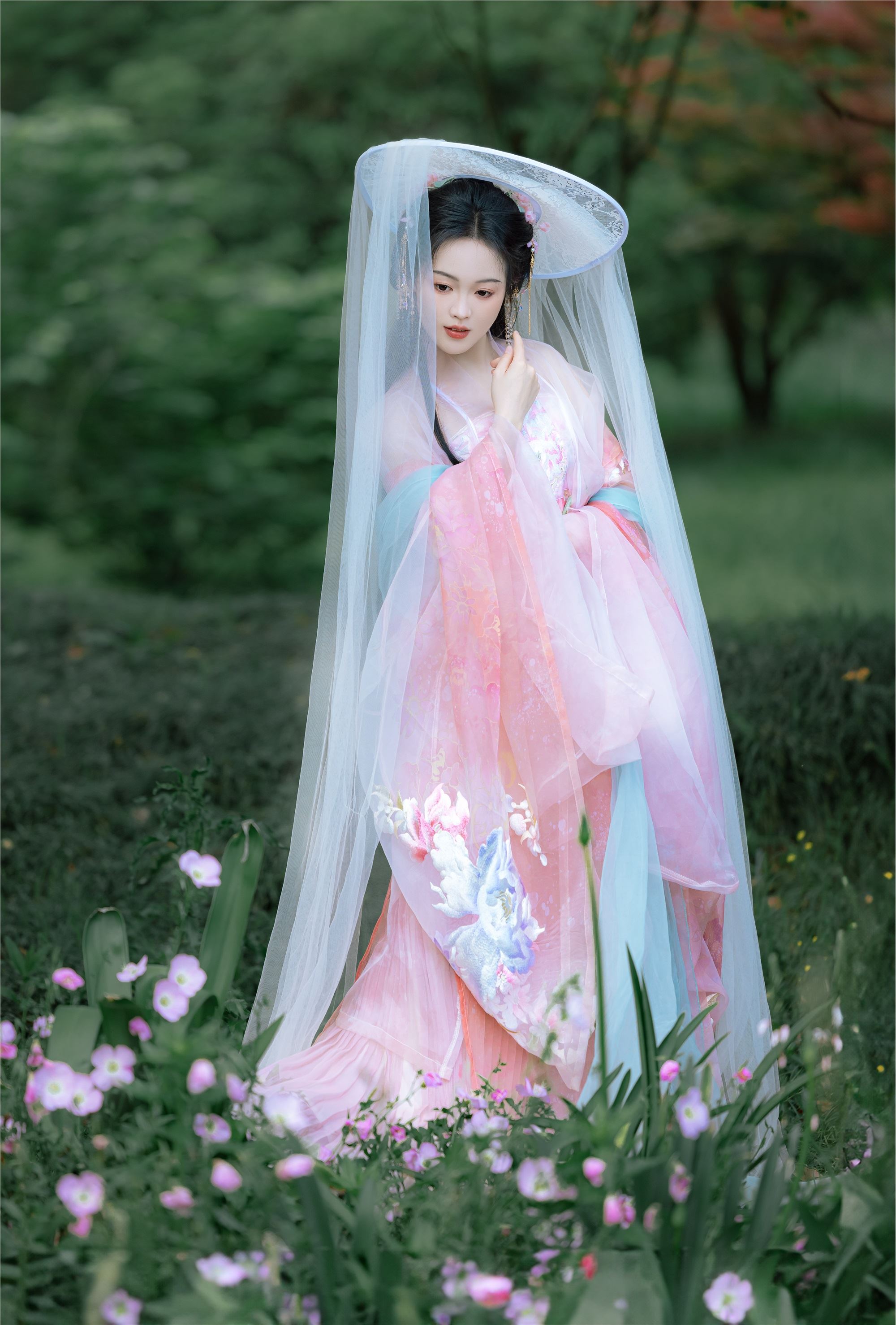 图片[8]-YITUYU艺图语期2025.01.29期春日的风期媛媛-套图网