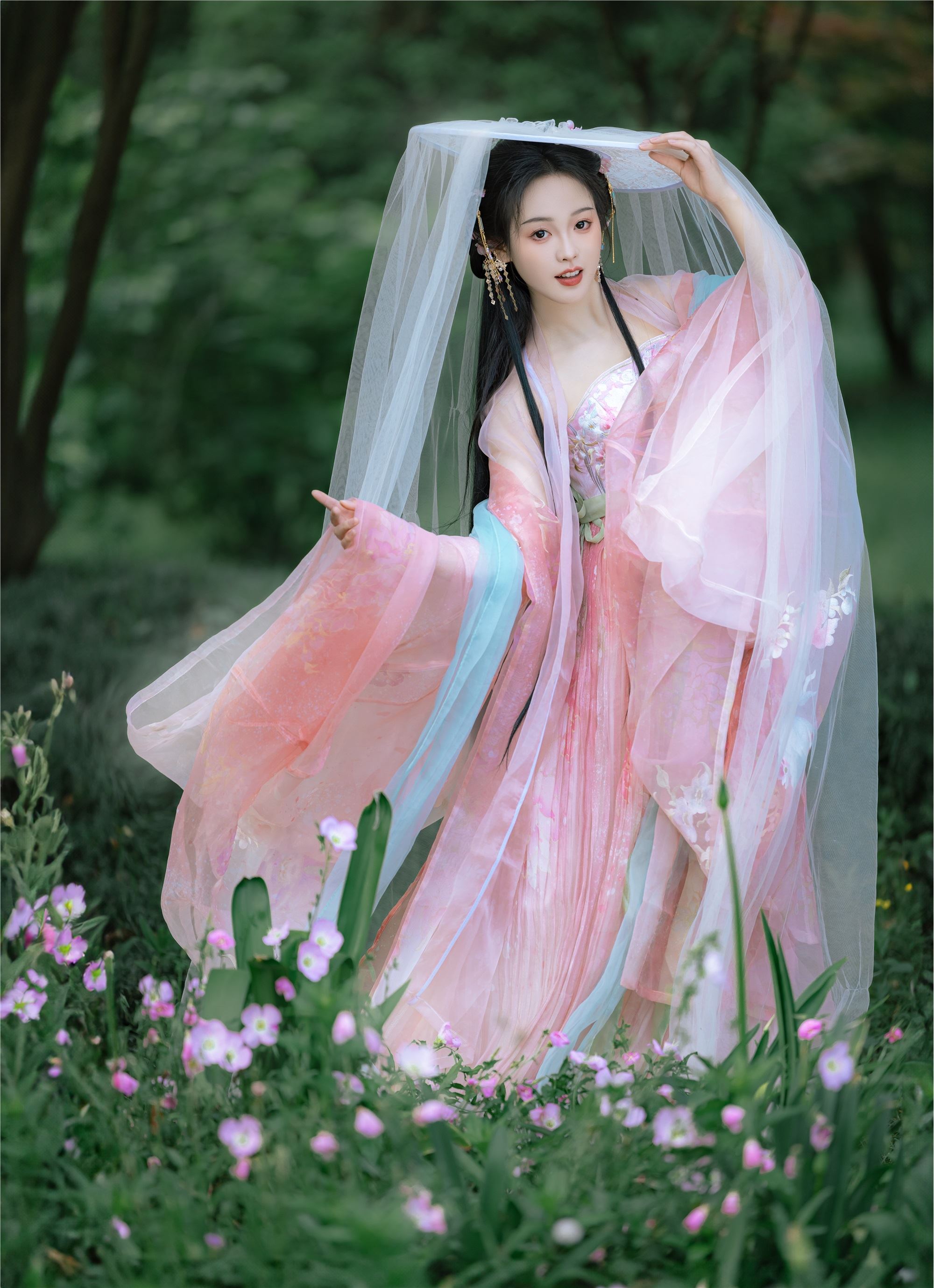 图片[9]-YITUYU艺图语期2025.01.29期春日的风期媛媛-套图网