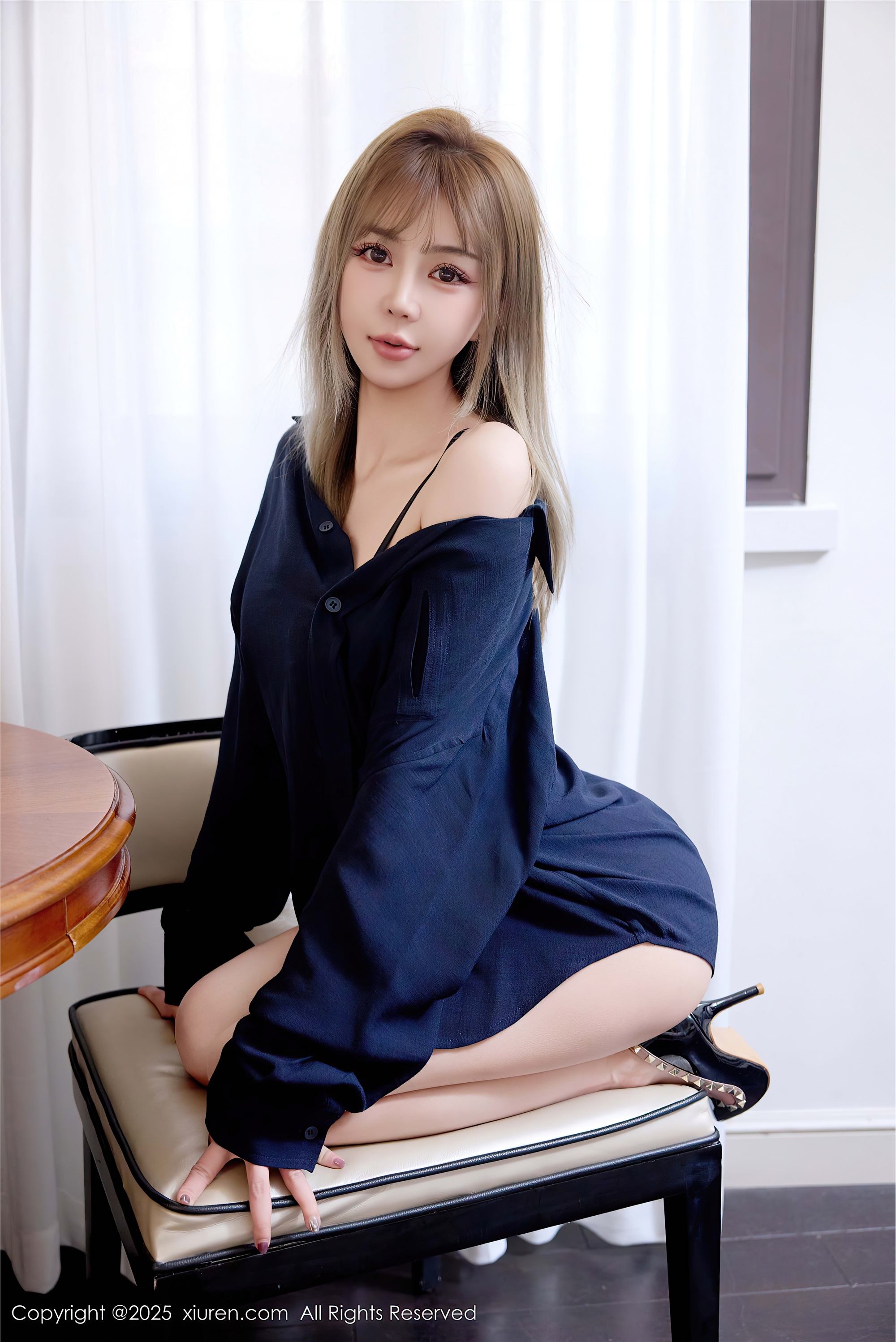 图片[6]-Xiuren秀人网期2025.08.21期N第10673期Zoe柚柚-秀人网