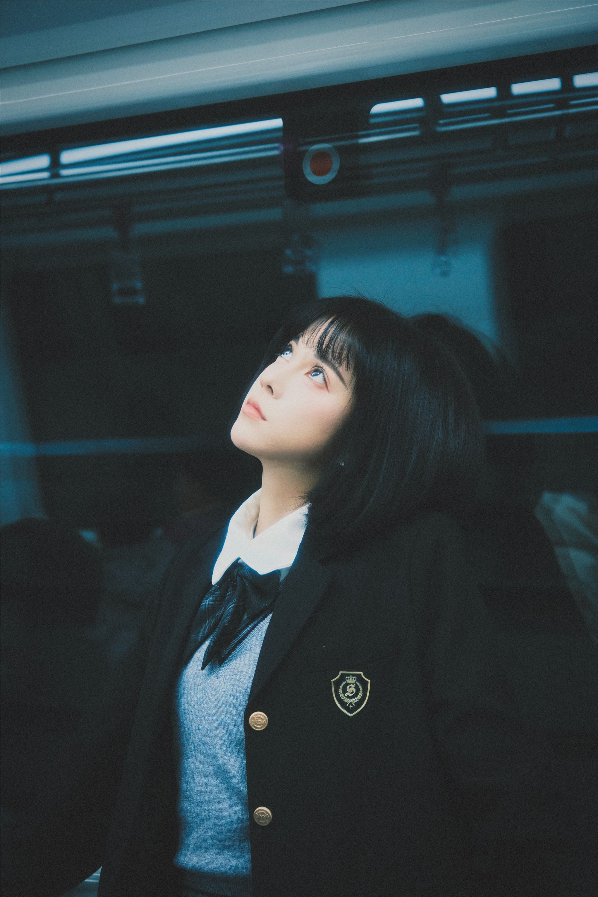 图片[2]-YITUYU期艺图语期2025.03.05期地铁少女期悲伤薯条555-秀人网