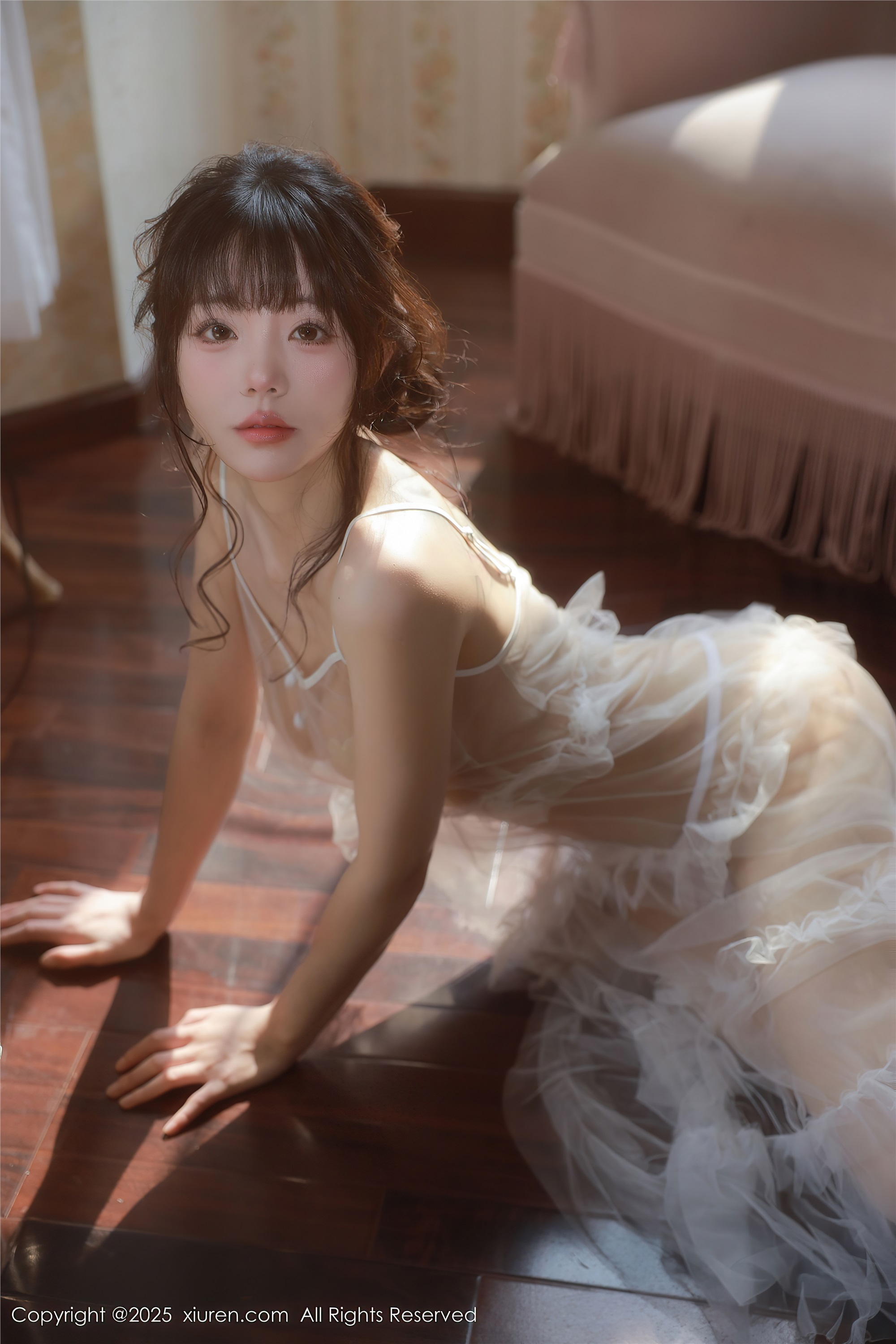 Xiuren秀人网期2025.09.24期N第10799期佘贝拉Bella-套图网