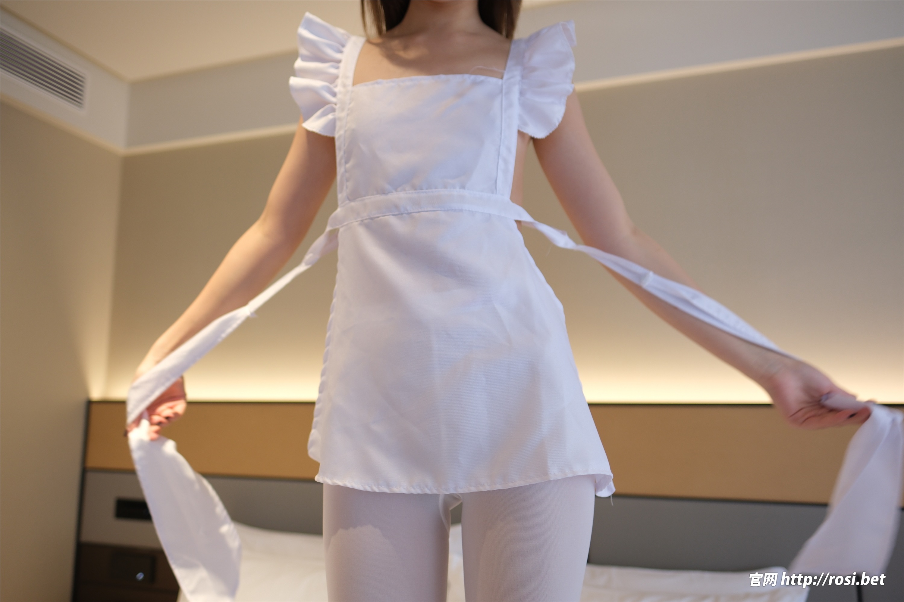 图片[2]-ROSI写真期2025.09.14期N第5032-秀人网