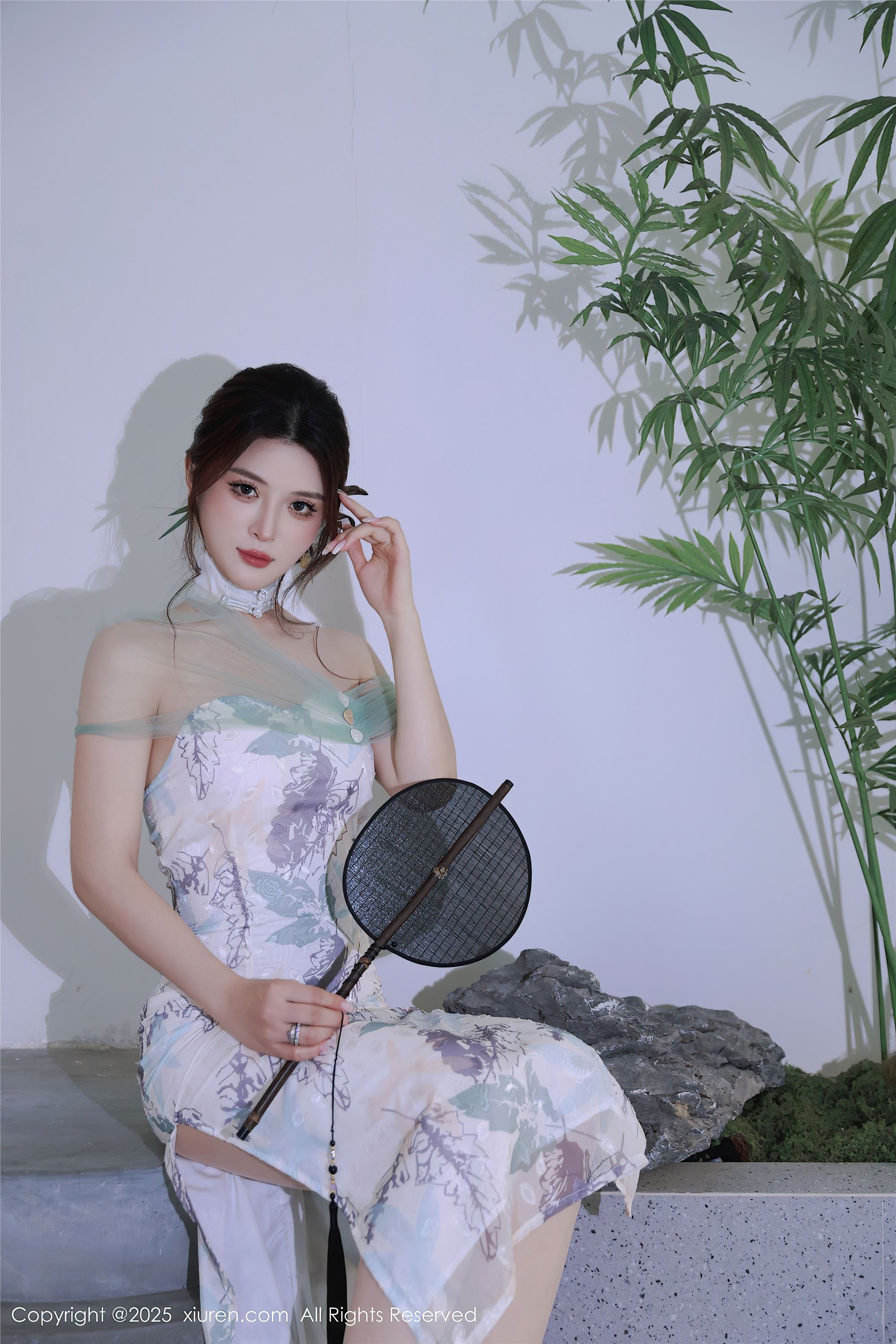 图片[2]-Xiuren秀人网期2025.08.27期N第10694期阿依莎-秀人网