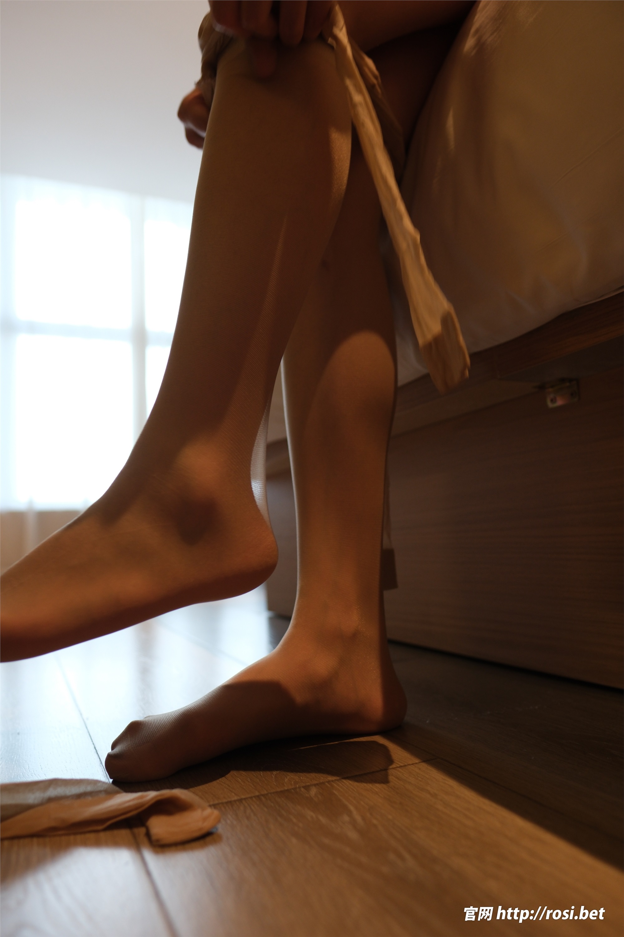 图片[3]-ROSI写真期2025.09.12期N第5030-秀人网