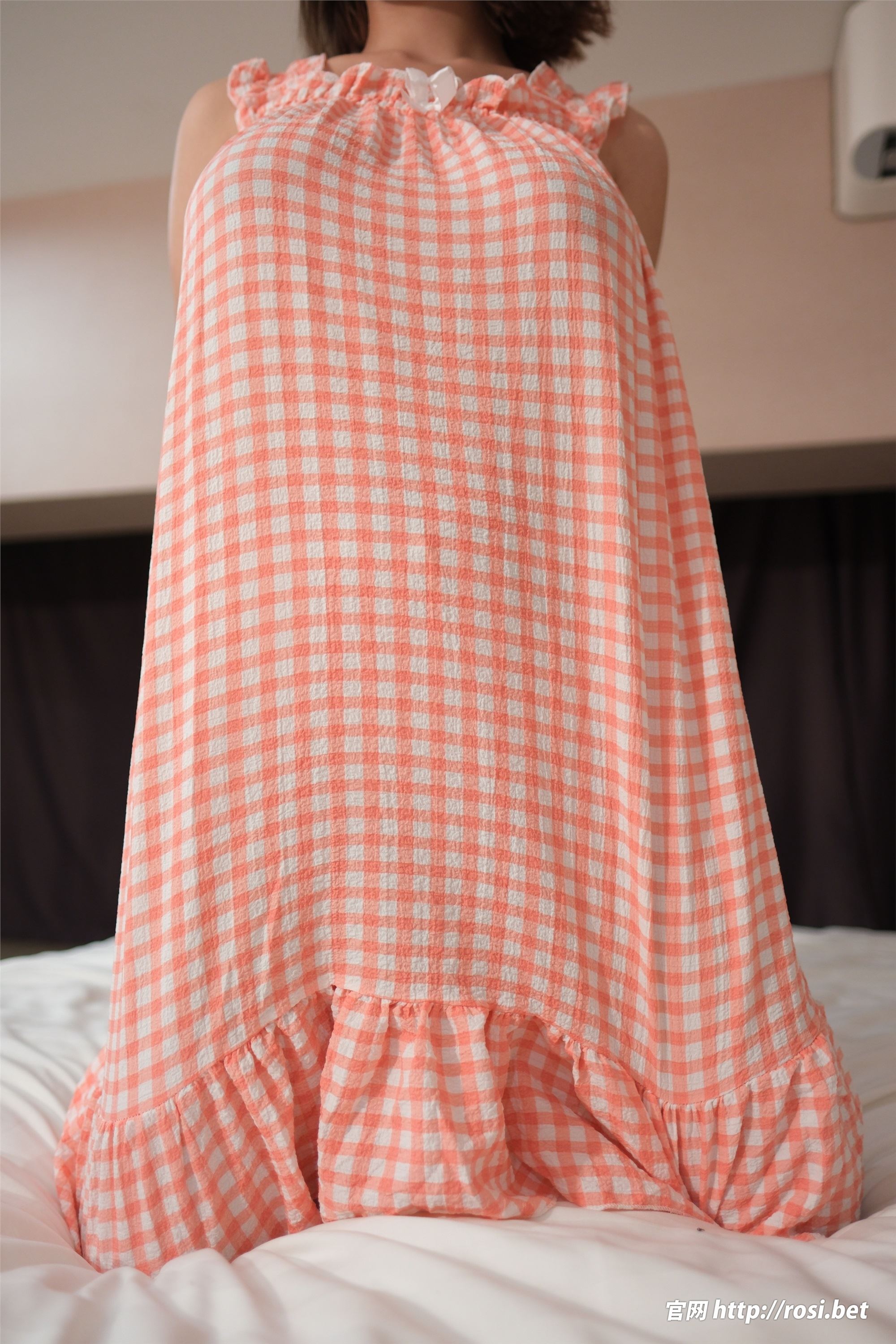 图片[3]-ROSI写真期2025.09.20期N第5038-秀人网