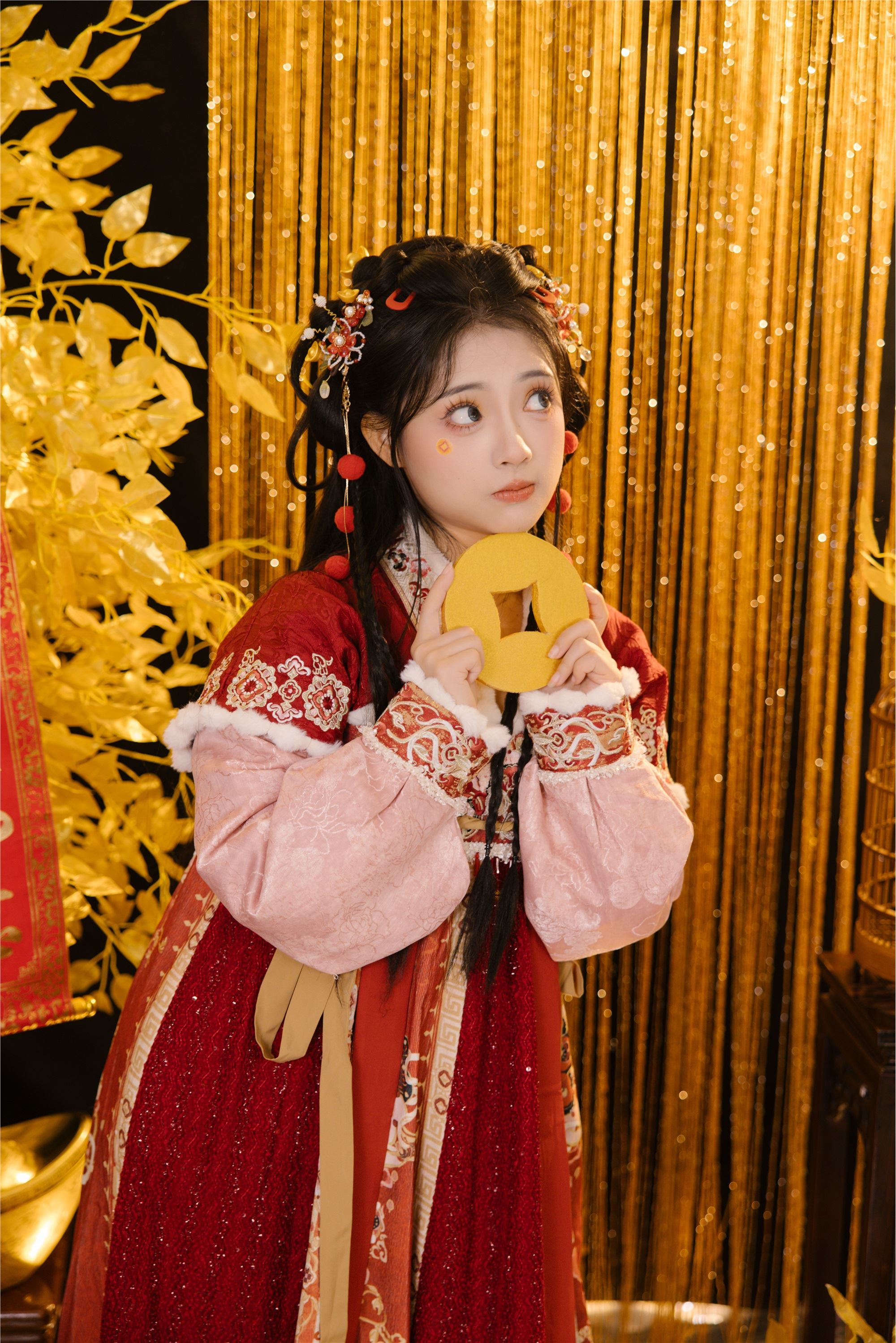 图片[6]-YITUYU艺图语期2025.01.30期蛇年大吉期衔鹿-秀人网