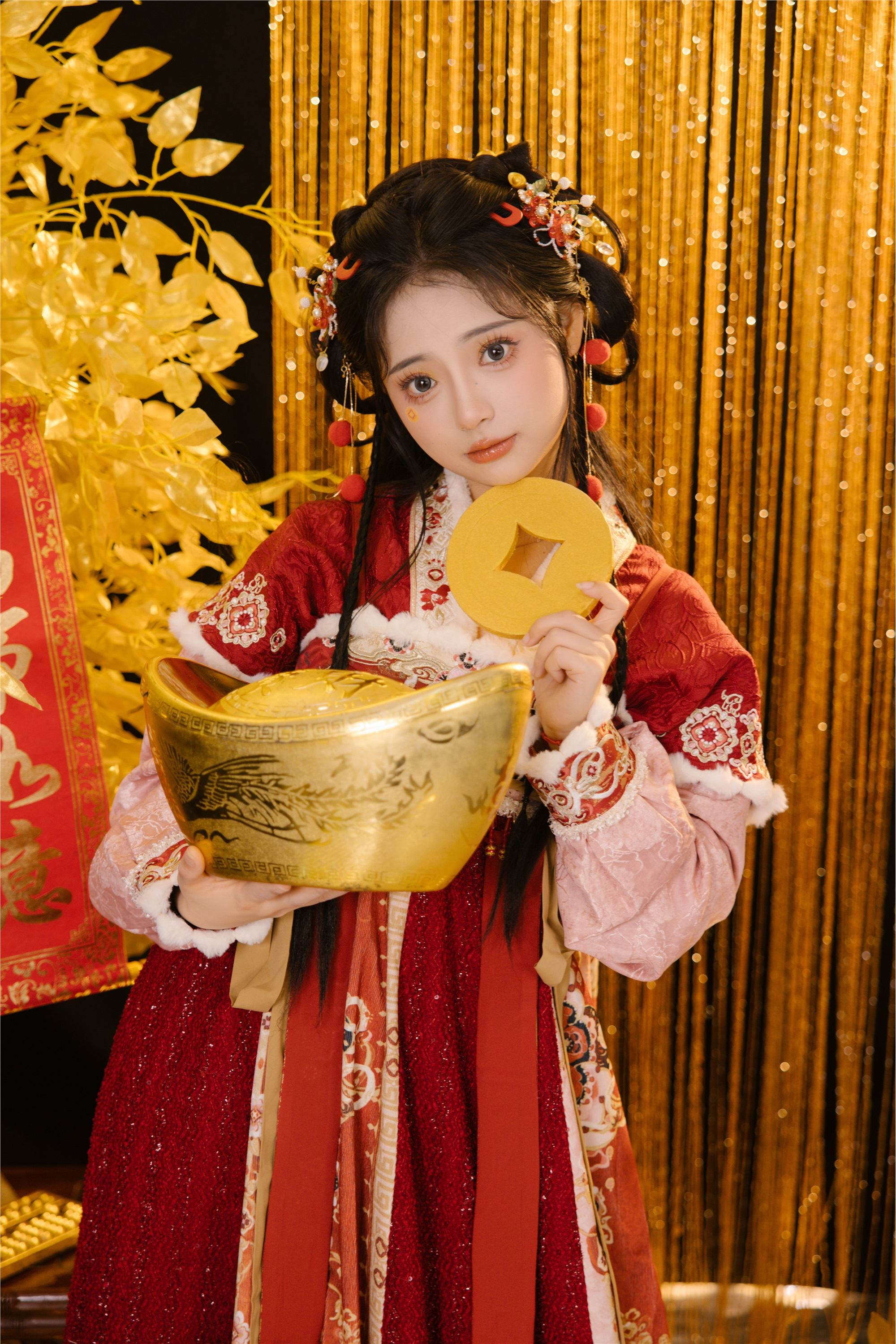 图片[8]-YITUYU艺图语期2025.01.30期蛇年大吉期衔鹿-秀人网