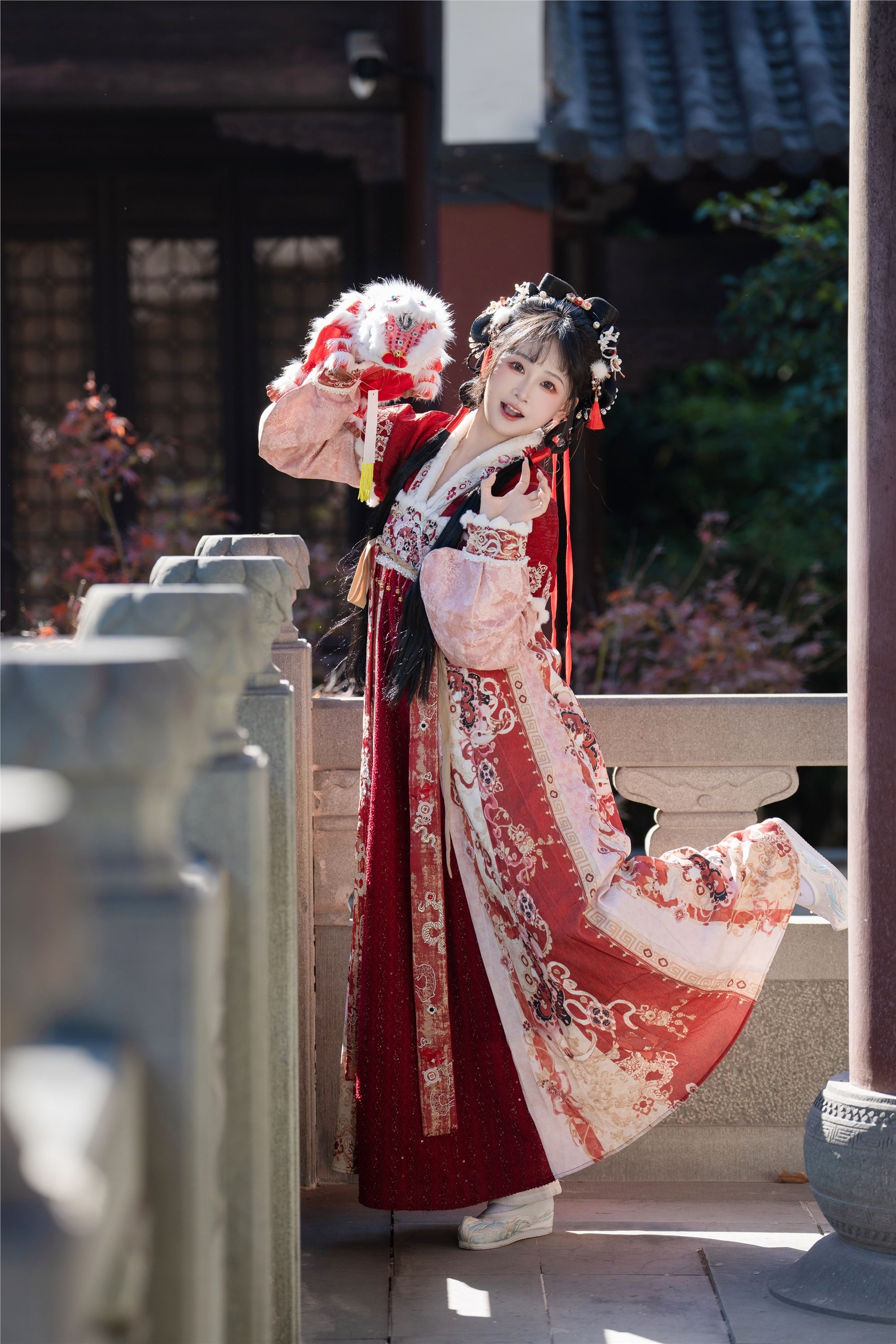 图片[2]-YITUYU艺图语期2025.01.31期提前过蛇年了期湫一只岁岁-秀人网