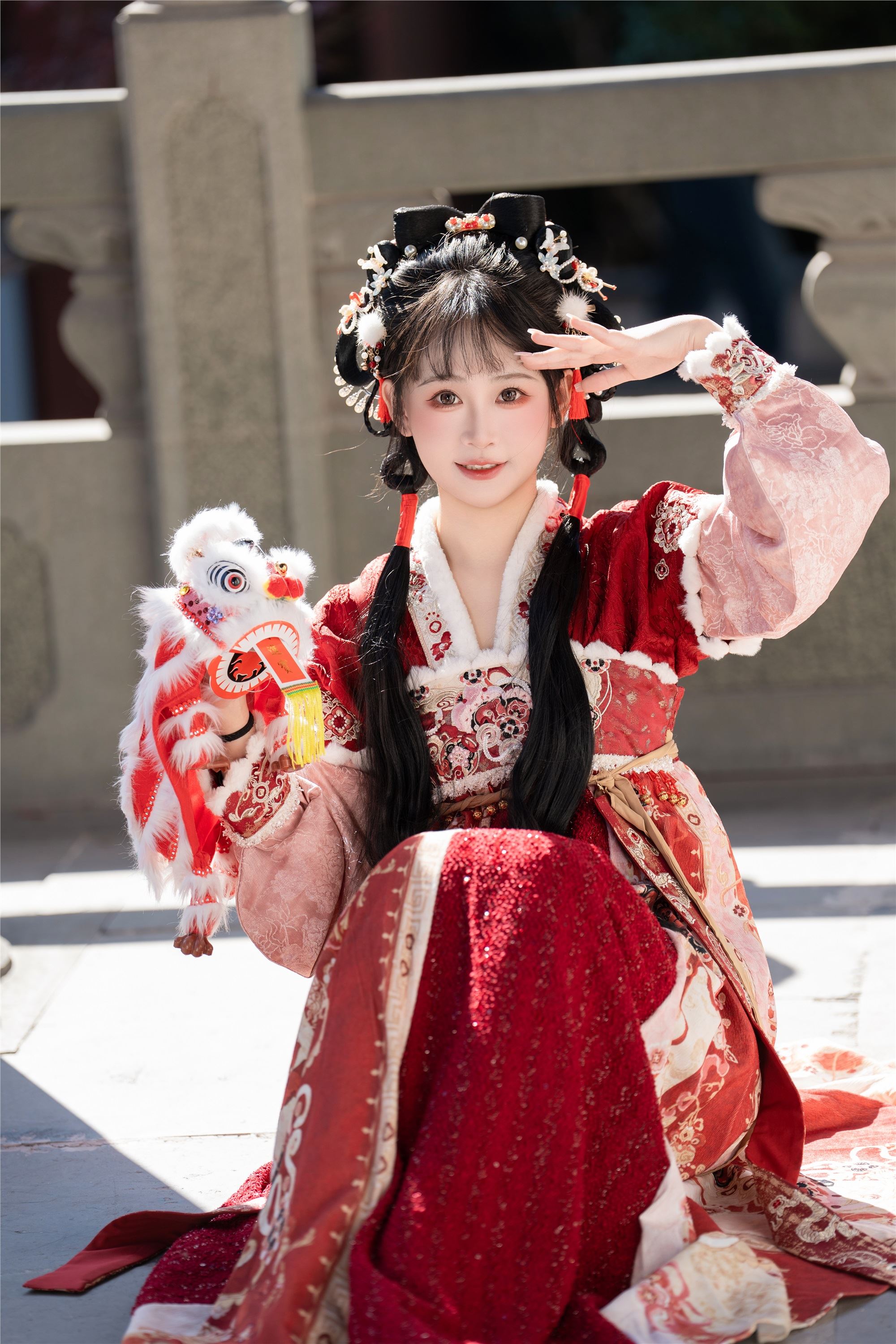 图片[8]-YITUYU艺图语期2025.01.31期提前过蛇年了期湫一只岁岁-秀人网