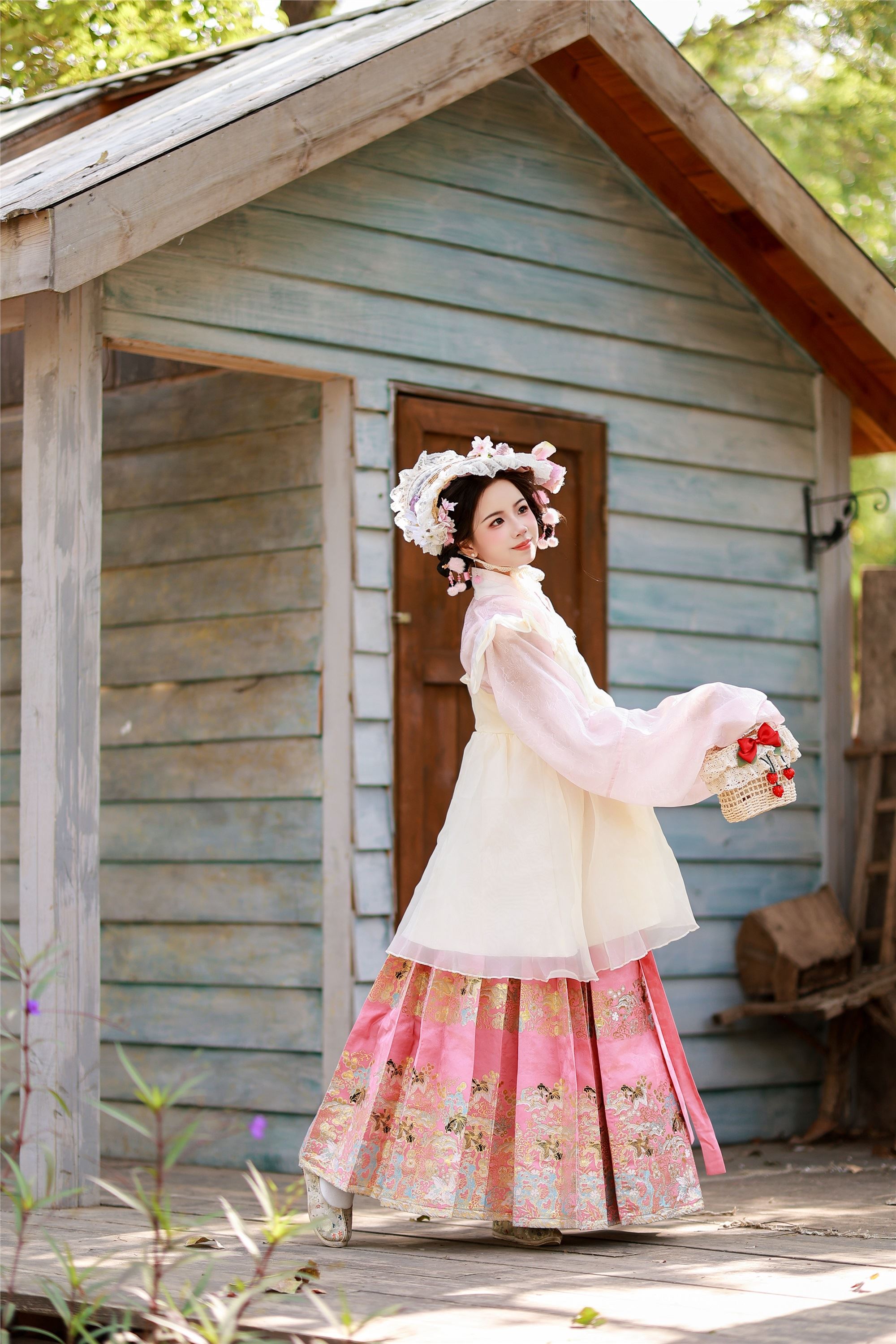 图片[3]-YITUYU艺图语期2025.02.01期草莓甜心期小杜同学-套图网