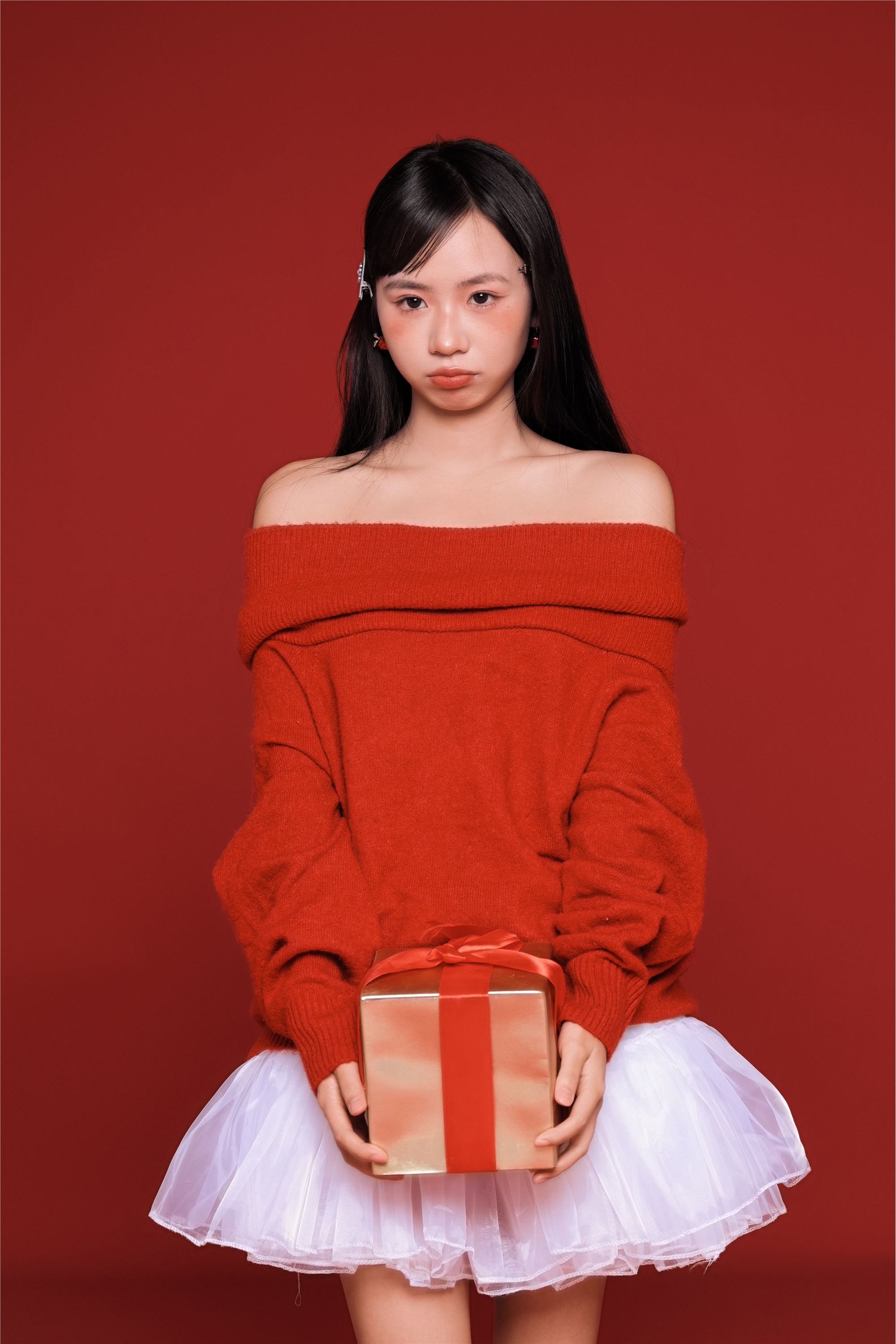 图片[5]-YITUYU艺图语期2025.02.01期红色圣诞期是三金呀-秀人网