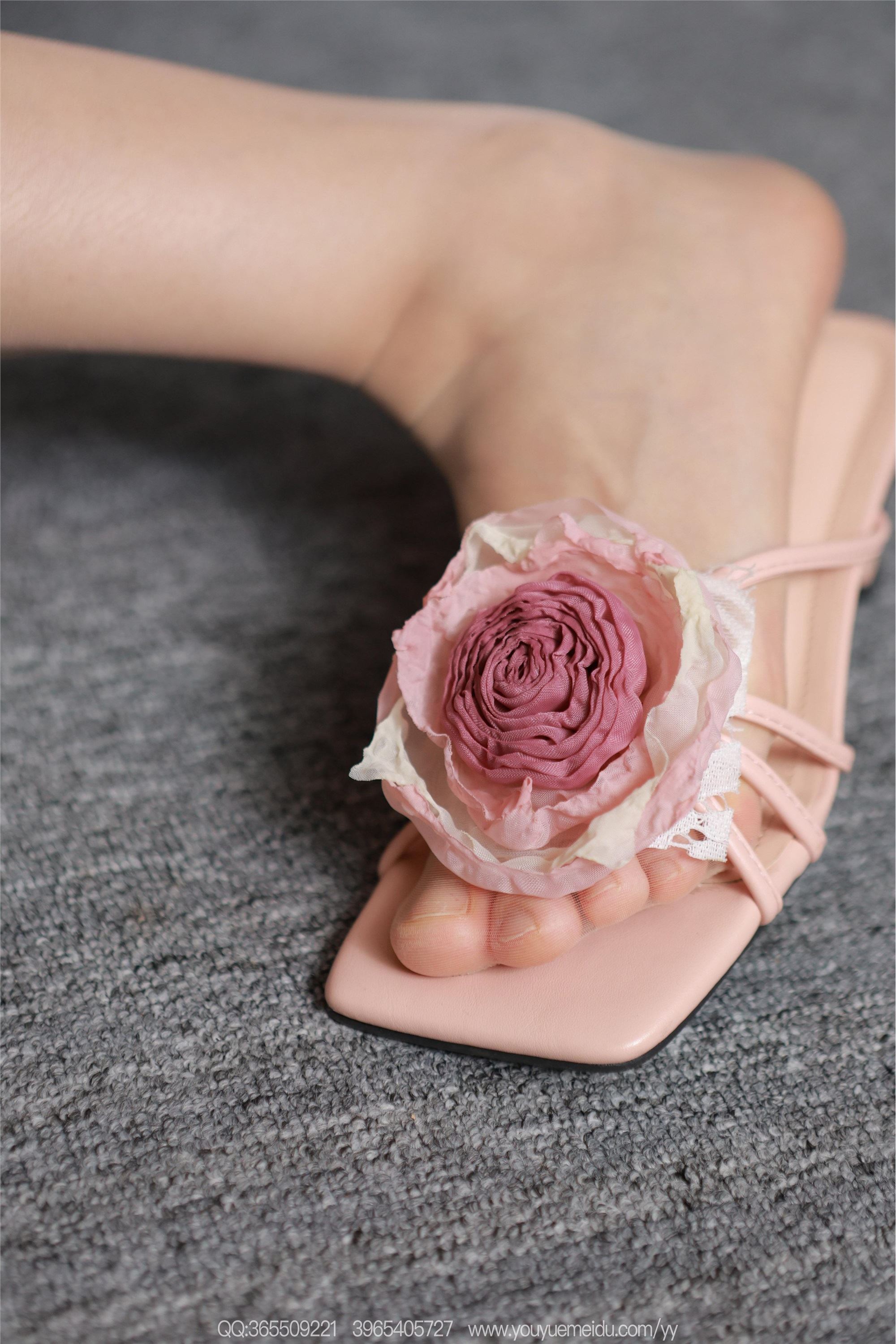 图片[3]-IESS异思趣向期期2025.08.26期丝享家期2141期小婕《粉粉嫩嫩》-套图网