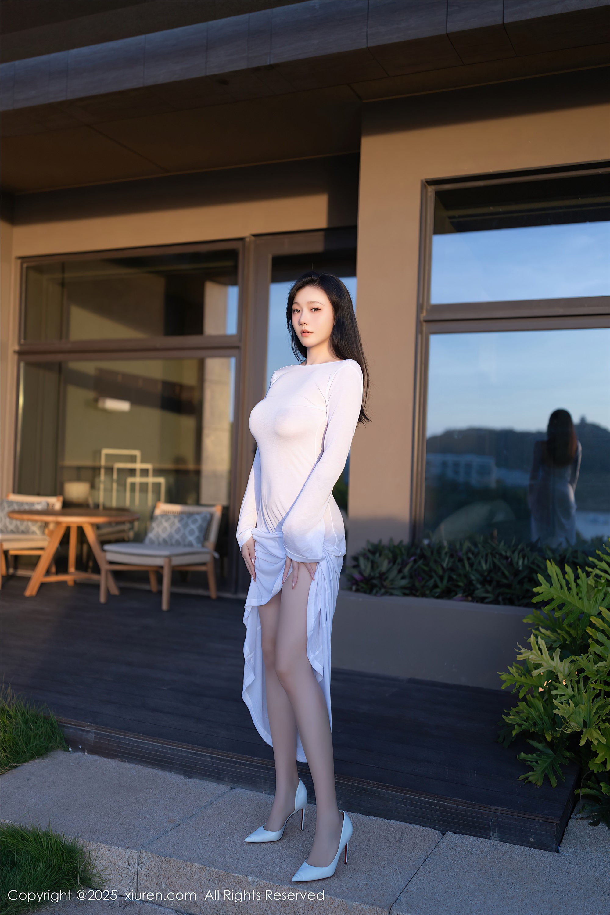 图片[3]-Xiuren秀人网期2025.09.09期N第10747期安然anran-套图网