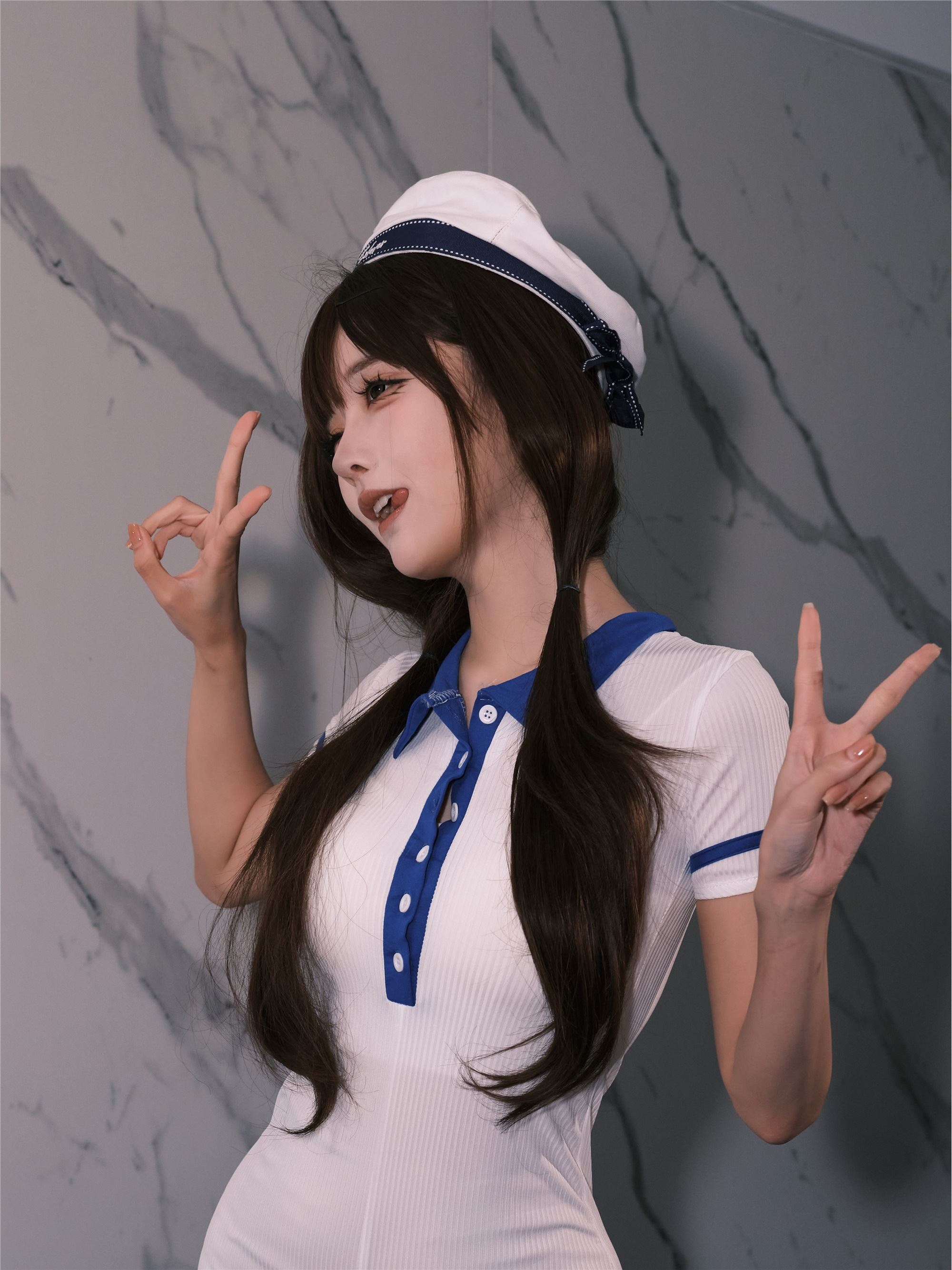 图片[2]-YITUYU艺图语期2025.02.03期女水手的假日期白装棉袜版期孟程程-套图网