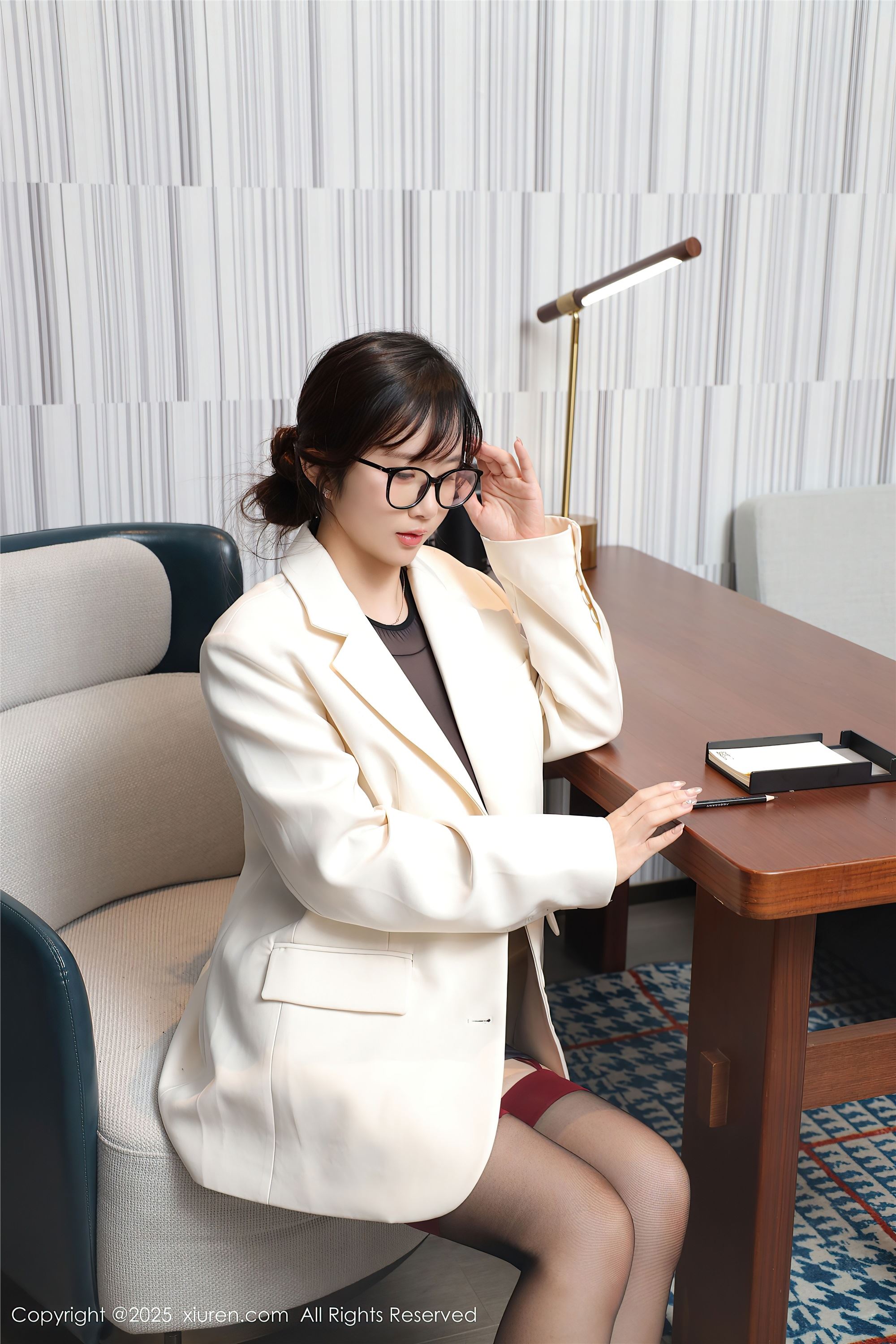 图片[3]-Xiuren秀人网期2025.09.25期N第10805期小肉肉咪-秀人网