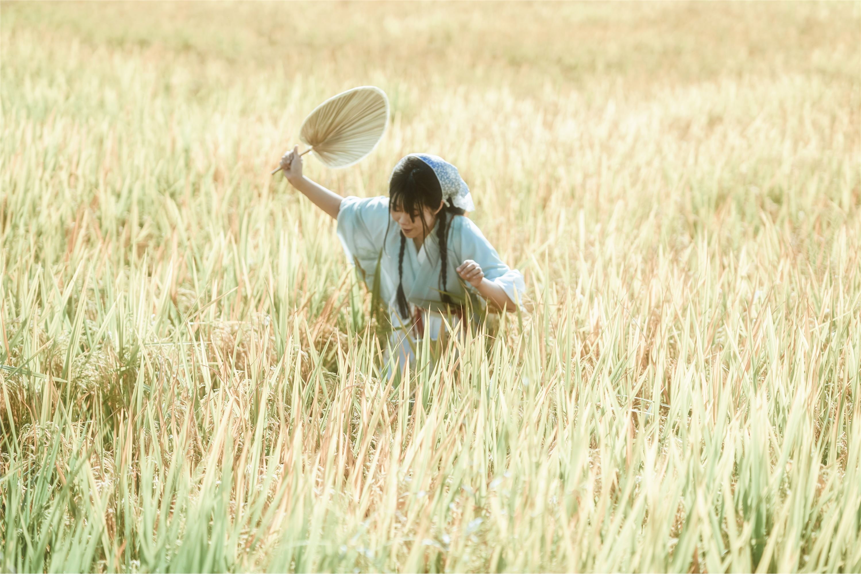 图片[8]-YITUYU艺图语期2025.02.04期田间女孩期阿森-秀人网