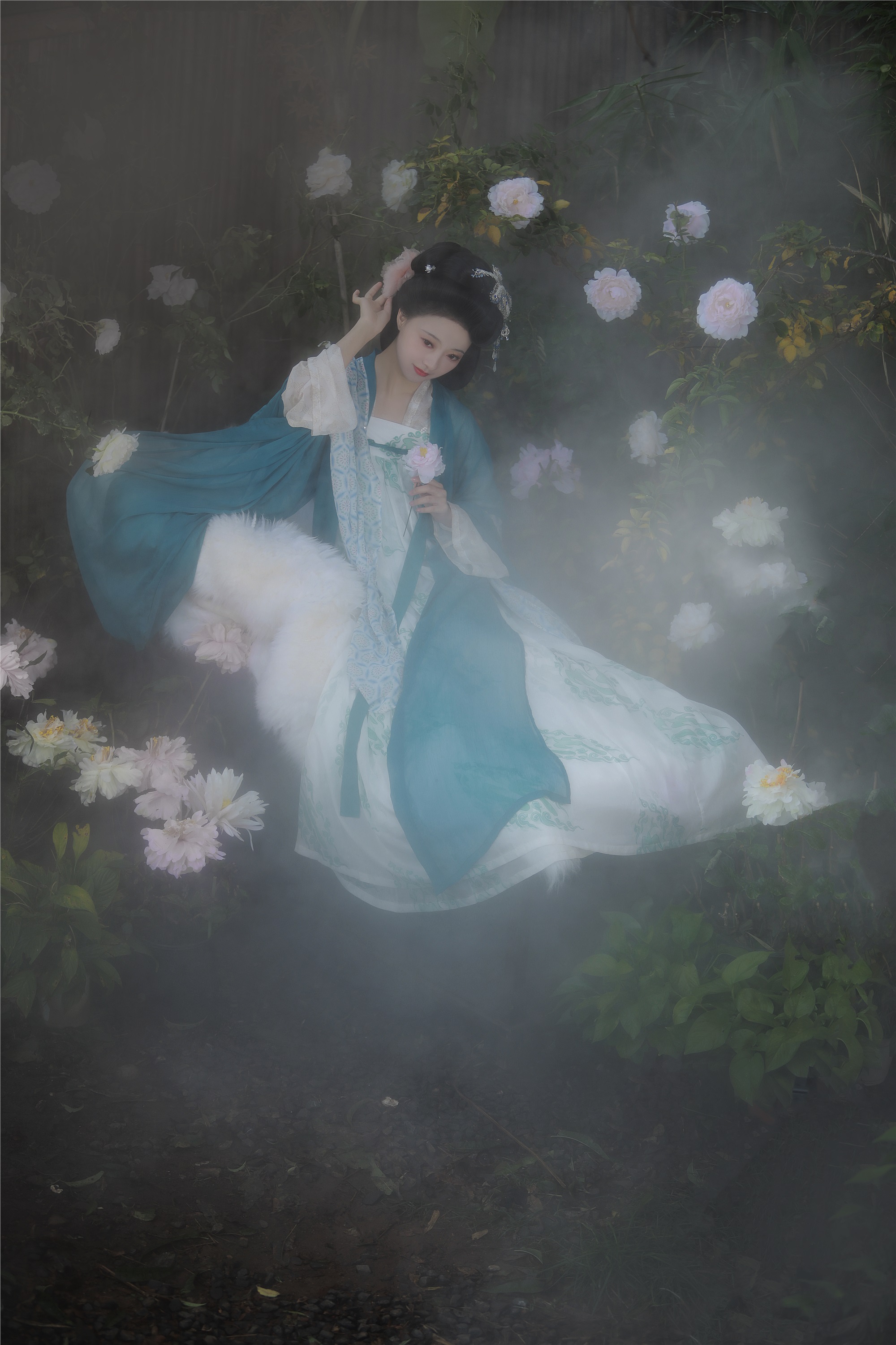 图片[8]-YITUYU艺图语期2025.02.04期芳春柳摇染花香期一固美撇捺-秀人网