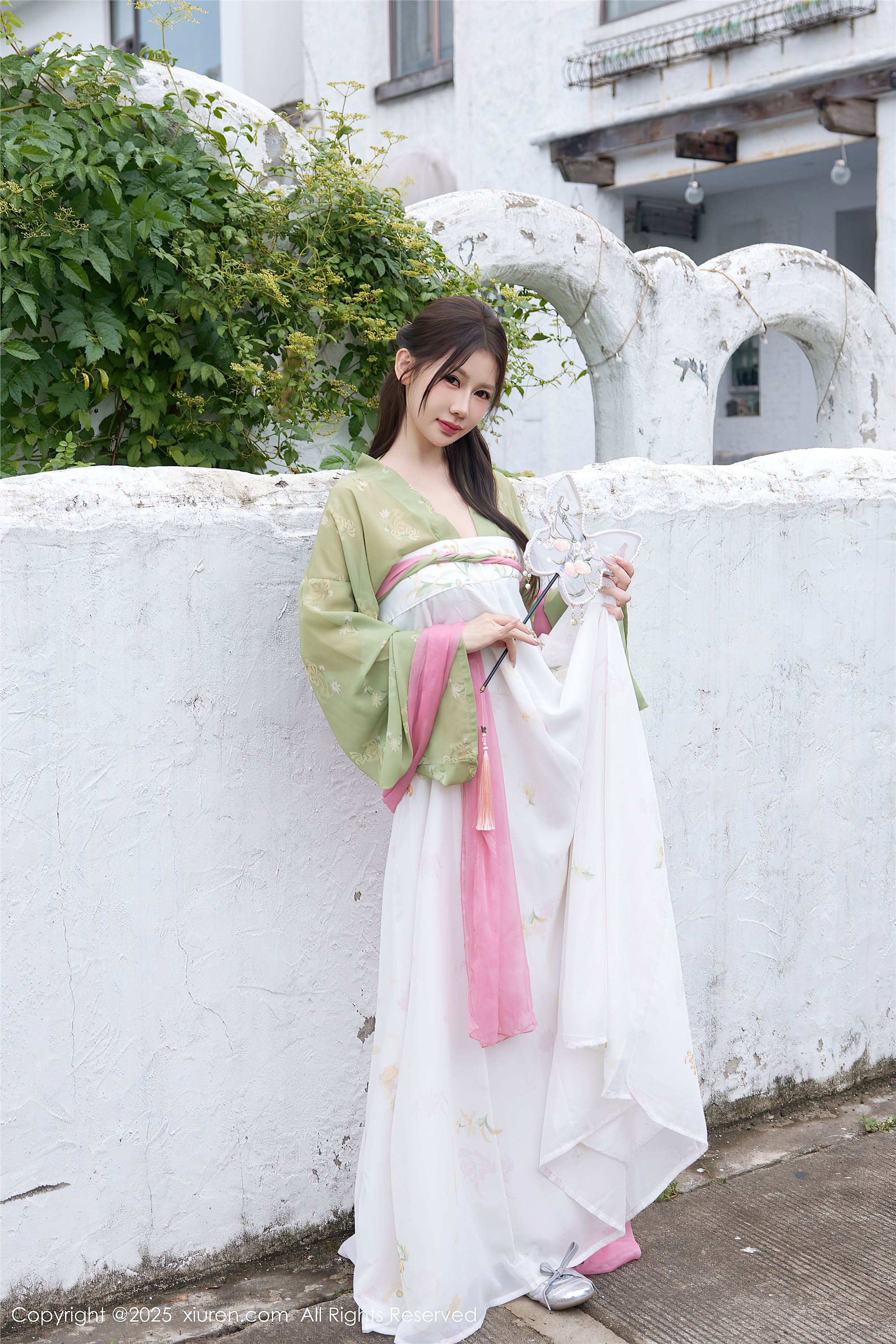 Xiuren秀人网期2025.09.30期N第10834期尹甜甜sunny-套图网