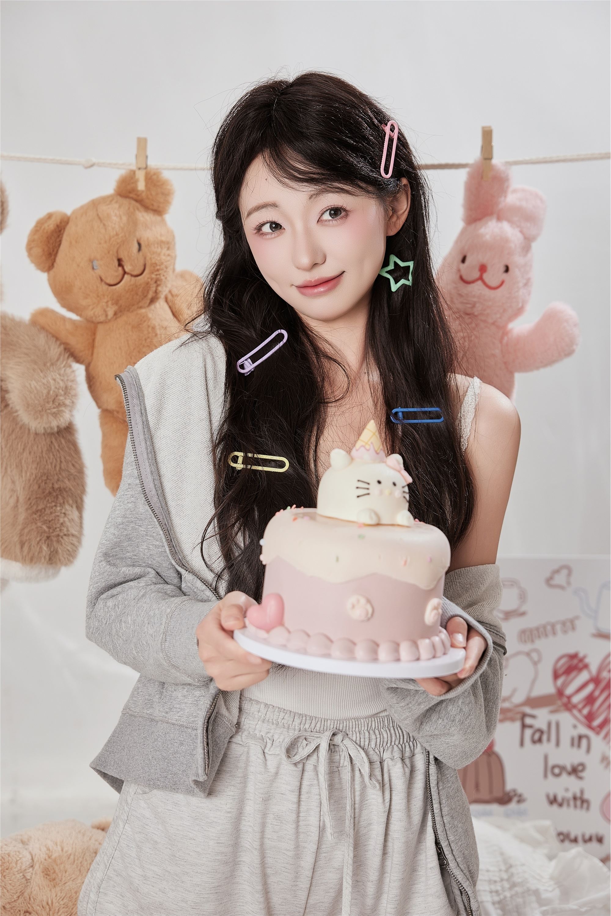 图片[4]-YITUYU艺图语期2025.02.04期玩具期小羊爱干饭-套图网