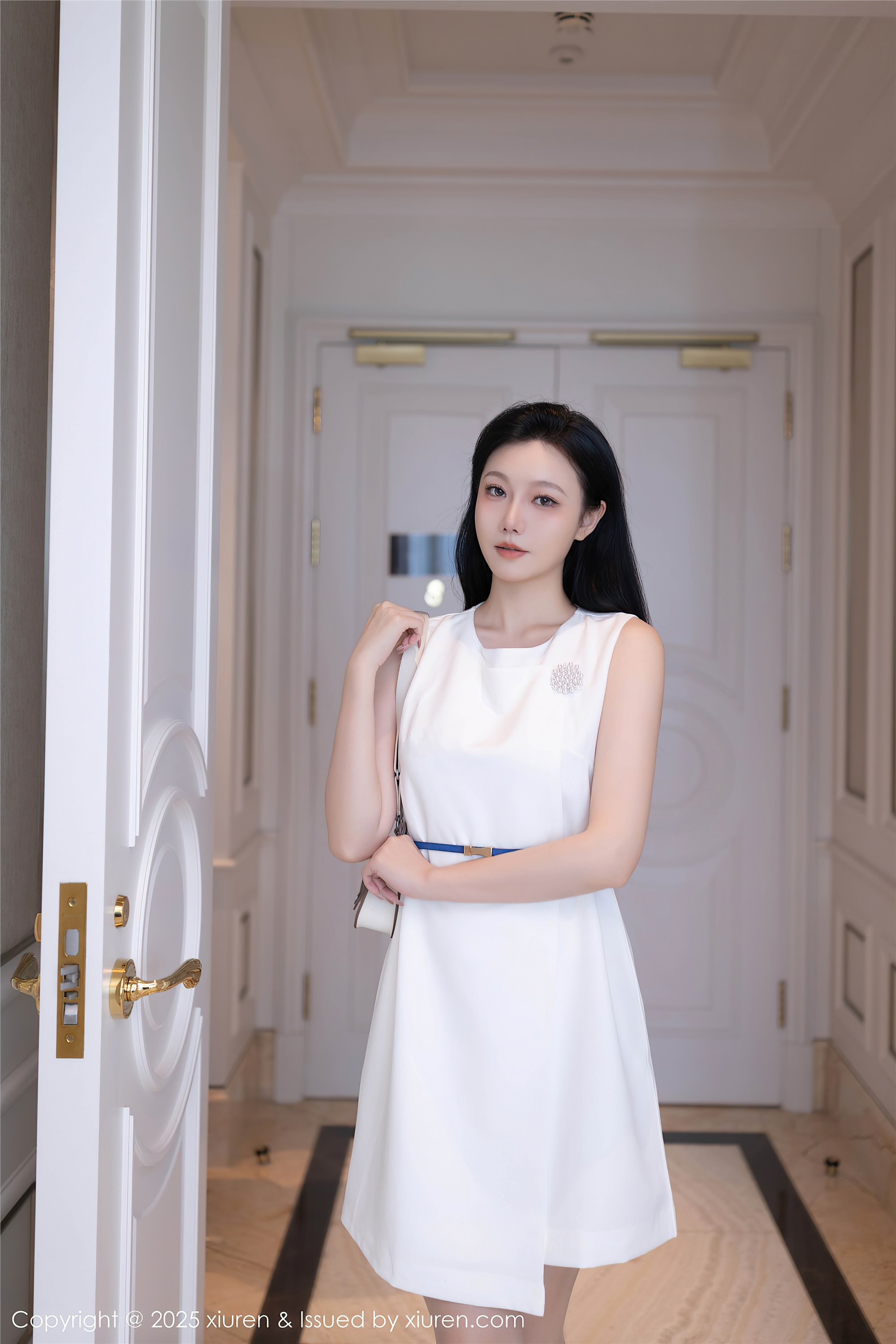 图片[2]-Xiuren秀人网期2025.09.29期N第10829期安然anran-套图网