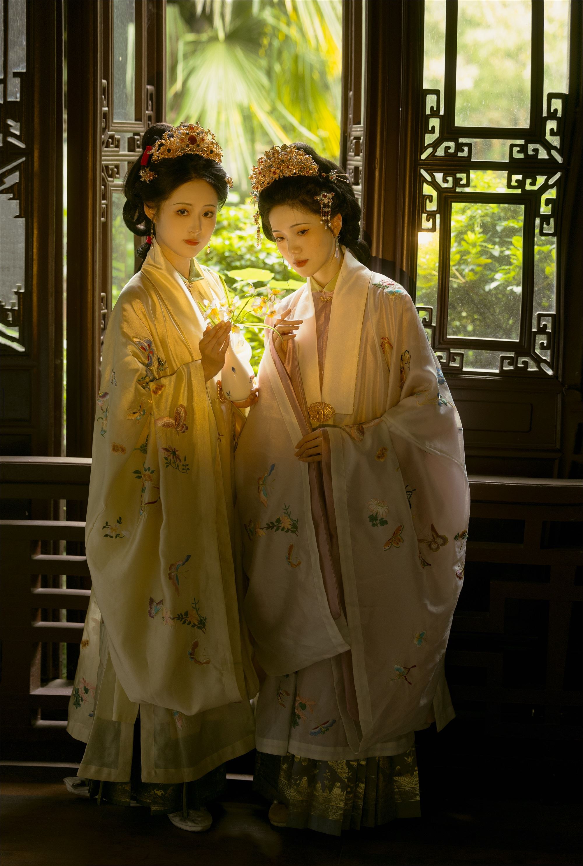 图片[3]-YITUYU艺图语期2025.02.05期棠梨煎雪期语卿-套图网