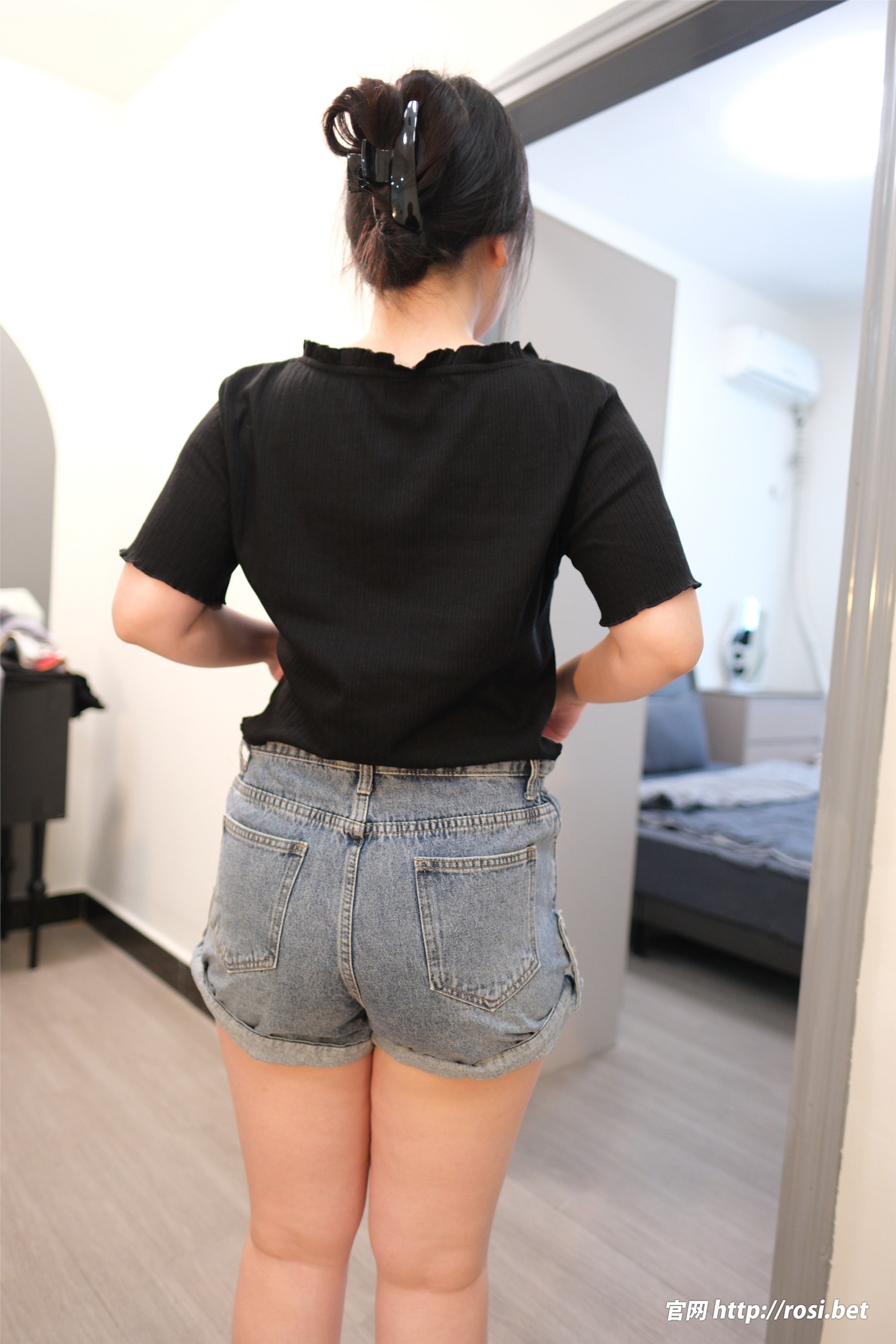 图片[2]-ROSI写真期2025.10.29期N第5077-套图网