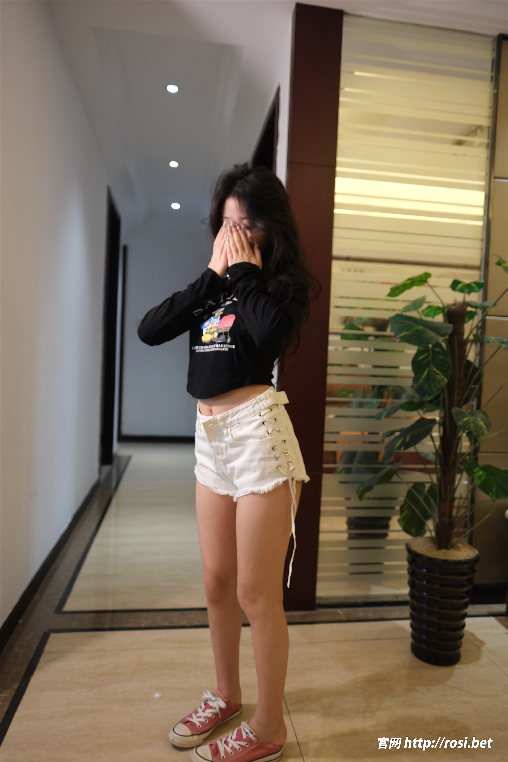 图片[2]-ROSI写真期2025.10.30期N第5078-套图网