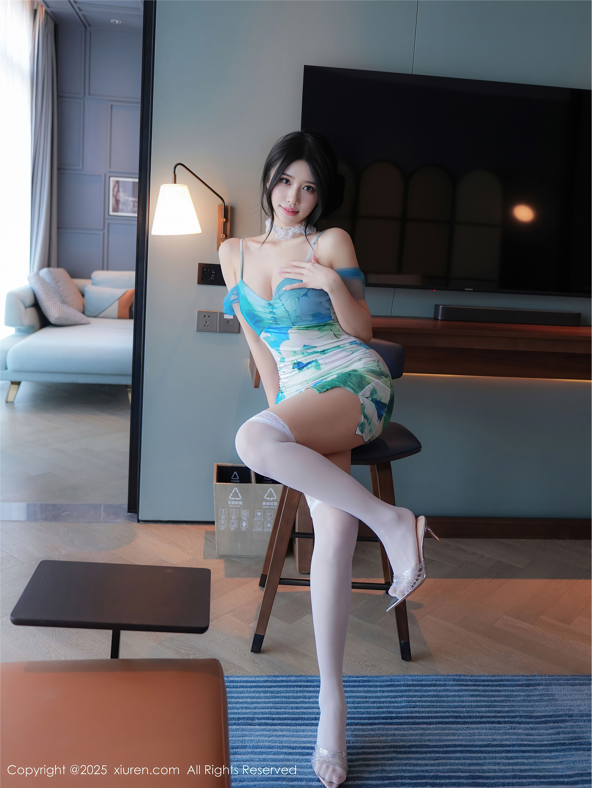 图片[4]-Xiuren秀人网期2025.10.13期N第10859期shelly诗莉吖-套图网