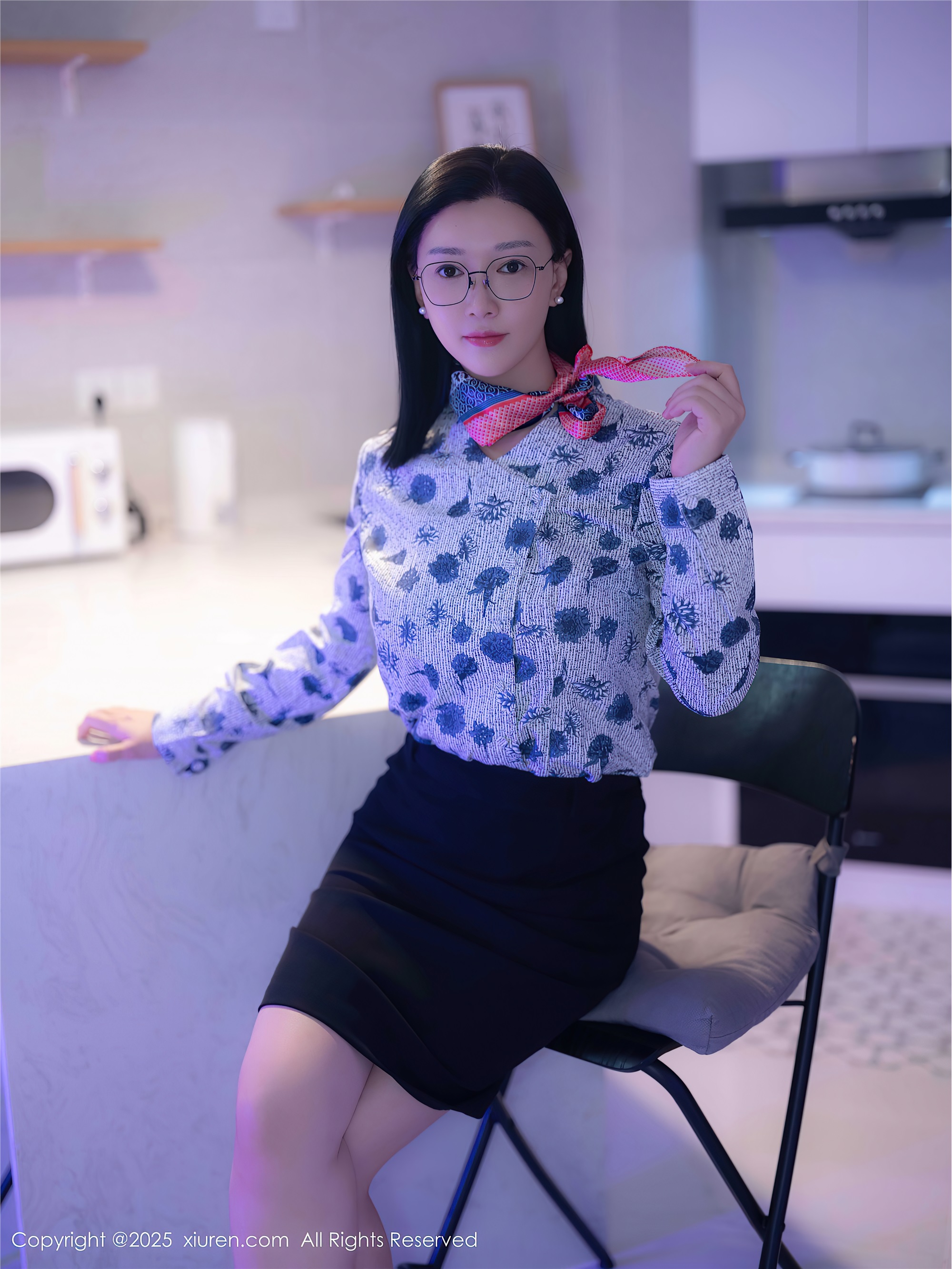 Xiuren秀人网期2025.10.14期N第10866期雅茹老师-套图网