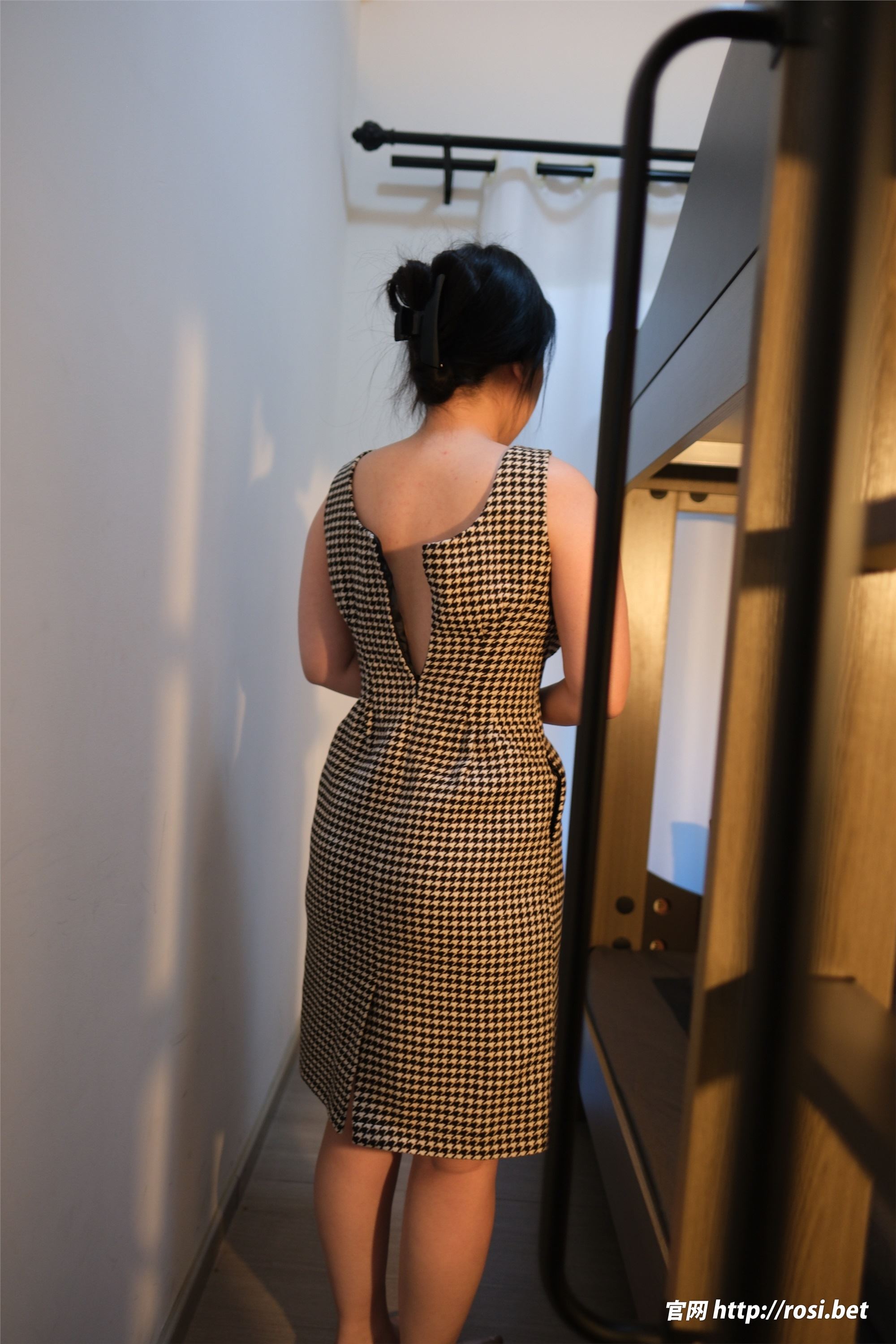 图片[2]-ROSI写真期2025.11.04期N第5083-秀人网