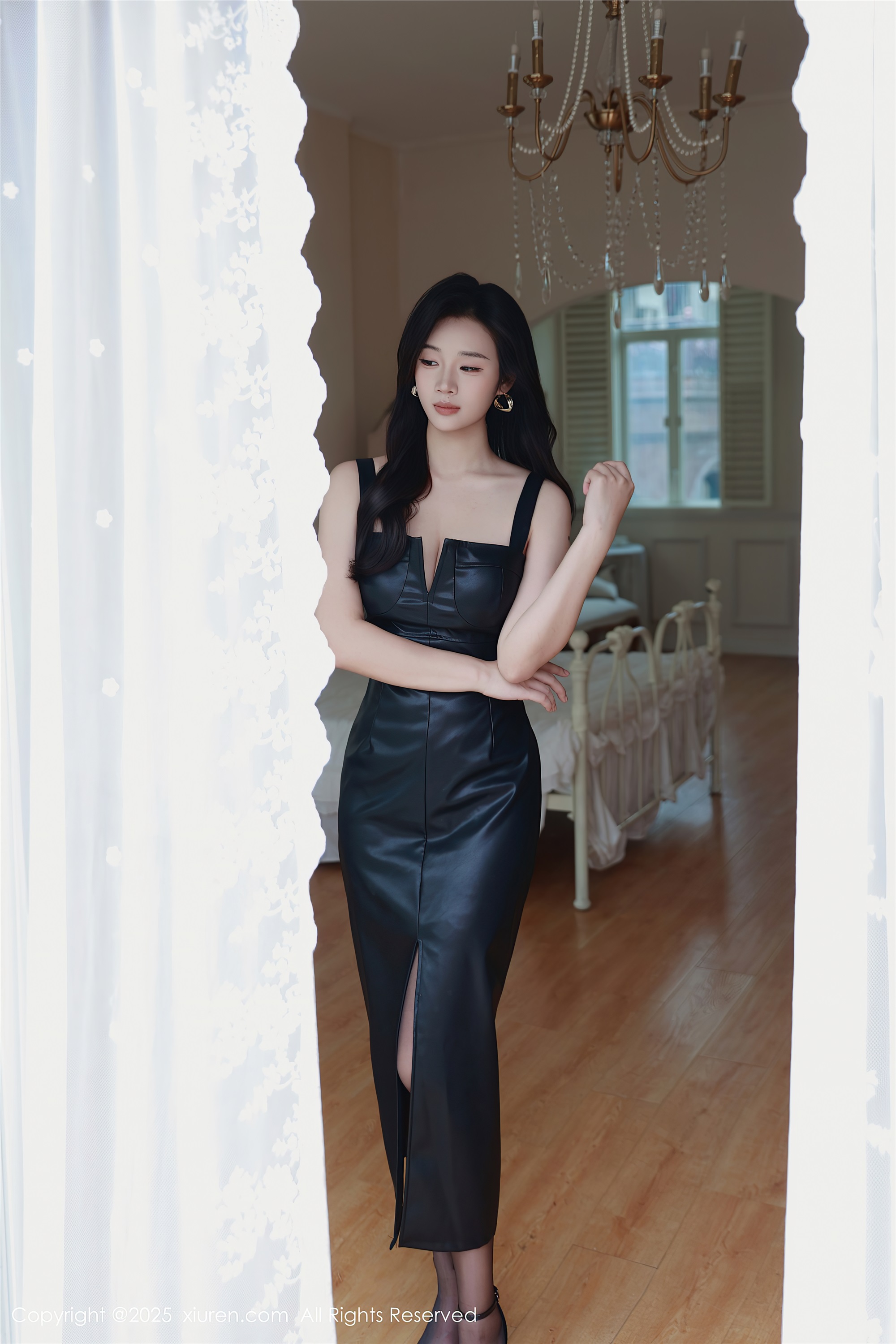 Xiuren秀人网期2025.10.17期N第10885期南乔-蕾丝猫