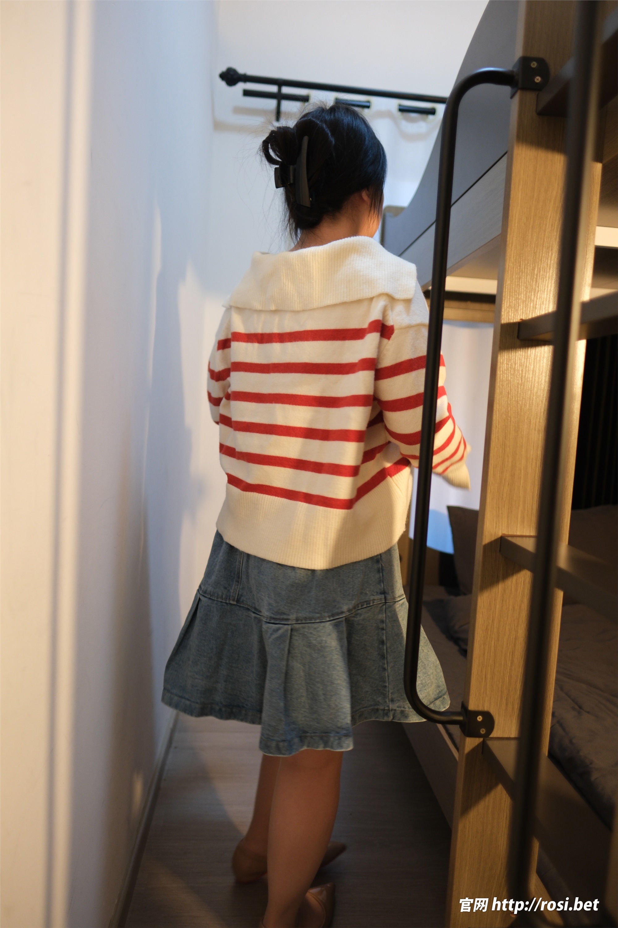 图片[8]-ROSI写真期2025.11.11期N第5090-秀人网