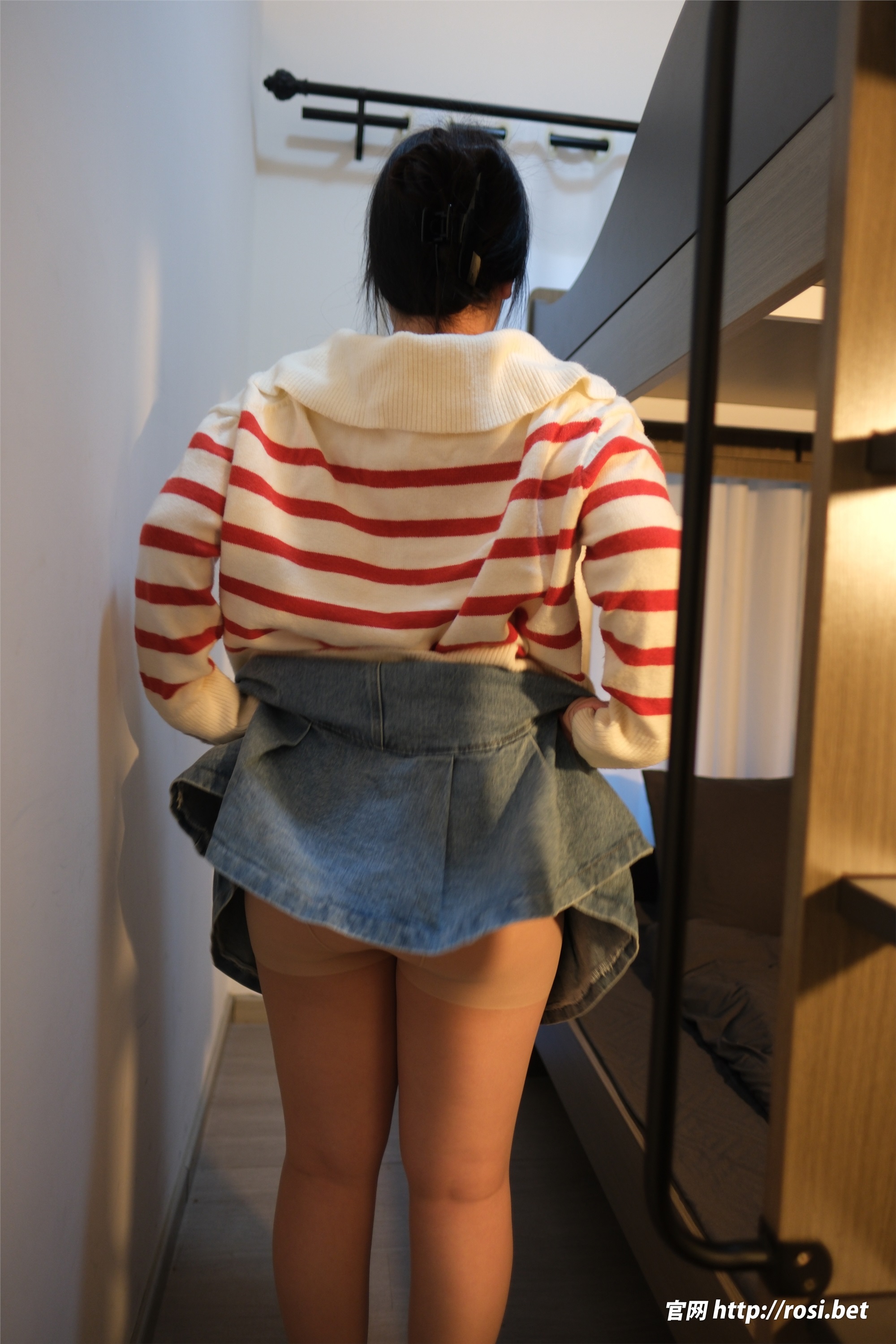 图片[9]-ROSI写真期2025.11.11期N第5090-秀人网