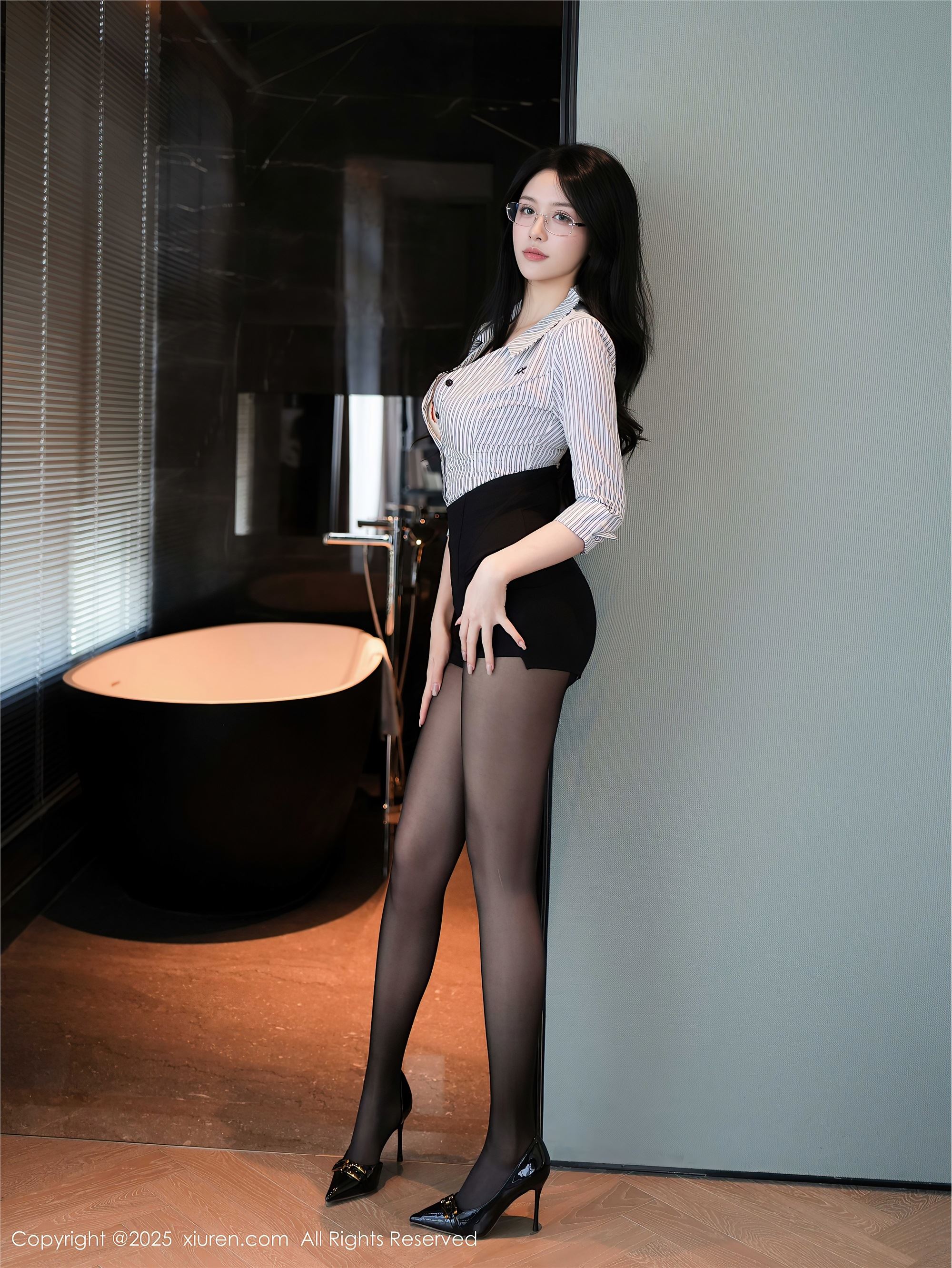 图片[7]-Xiuren秀人网期2025.10.24期N第10905期shelly诗莉吖-套图网