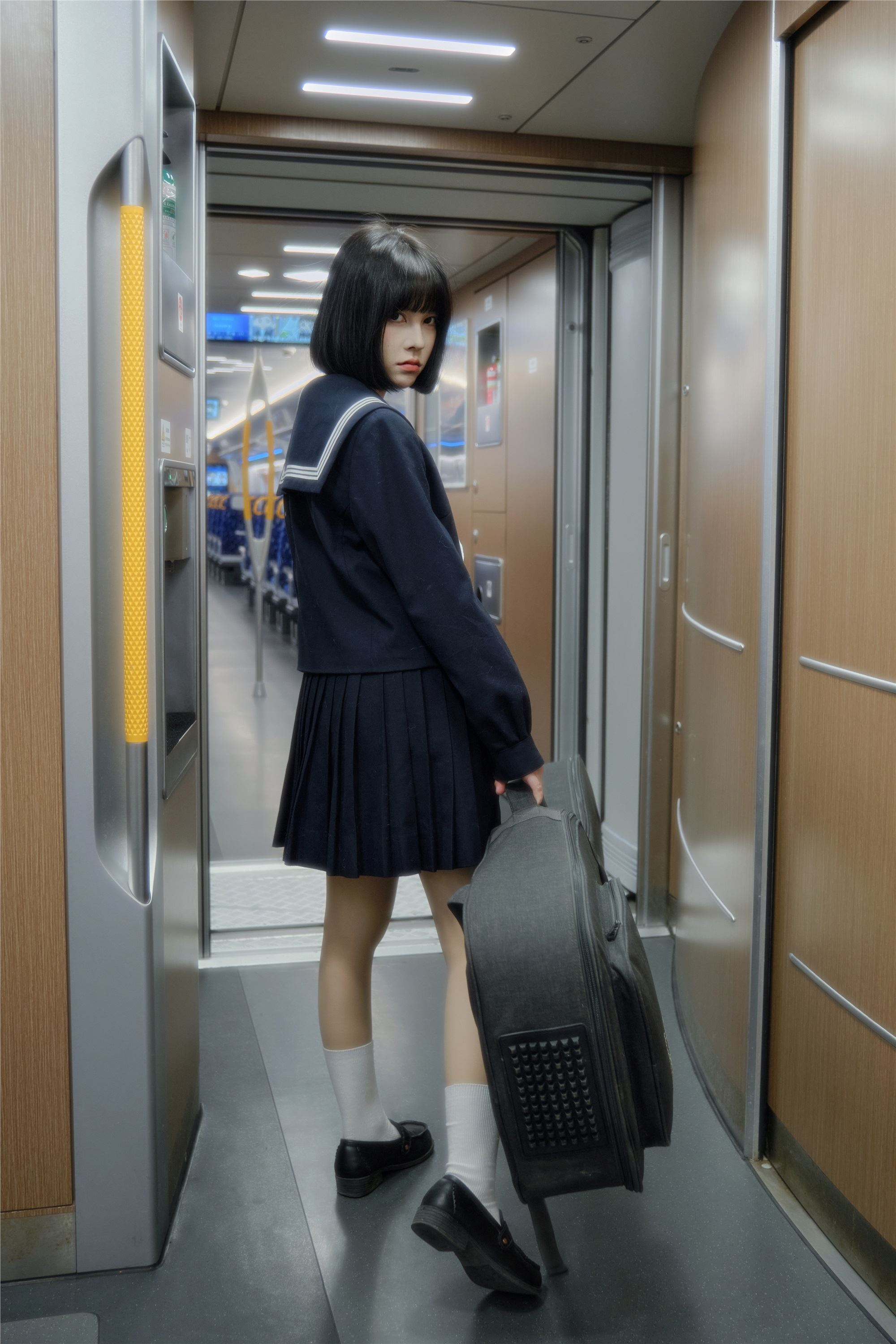 图片[8]-YITUYU艺图语期2025.02.07期列车jk期悲伤薯条555-套图网