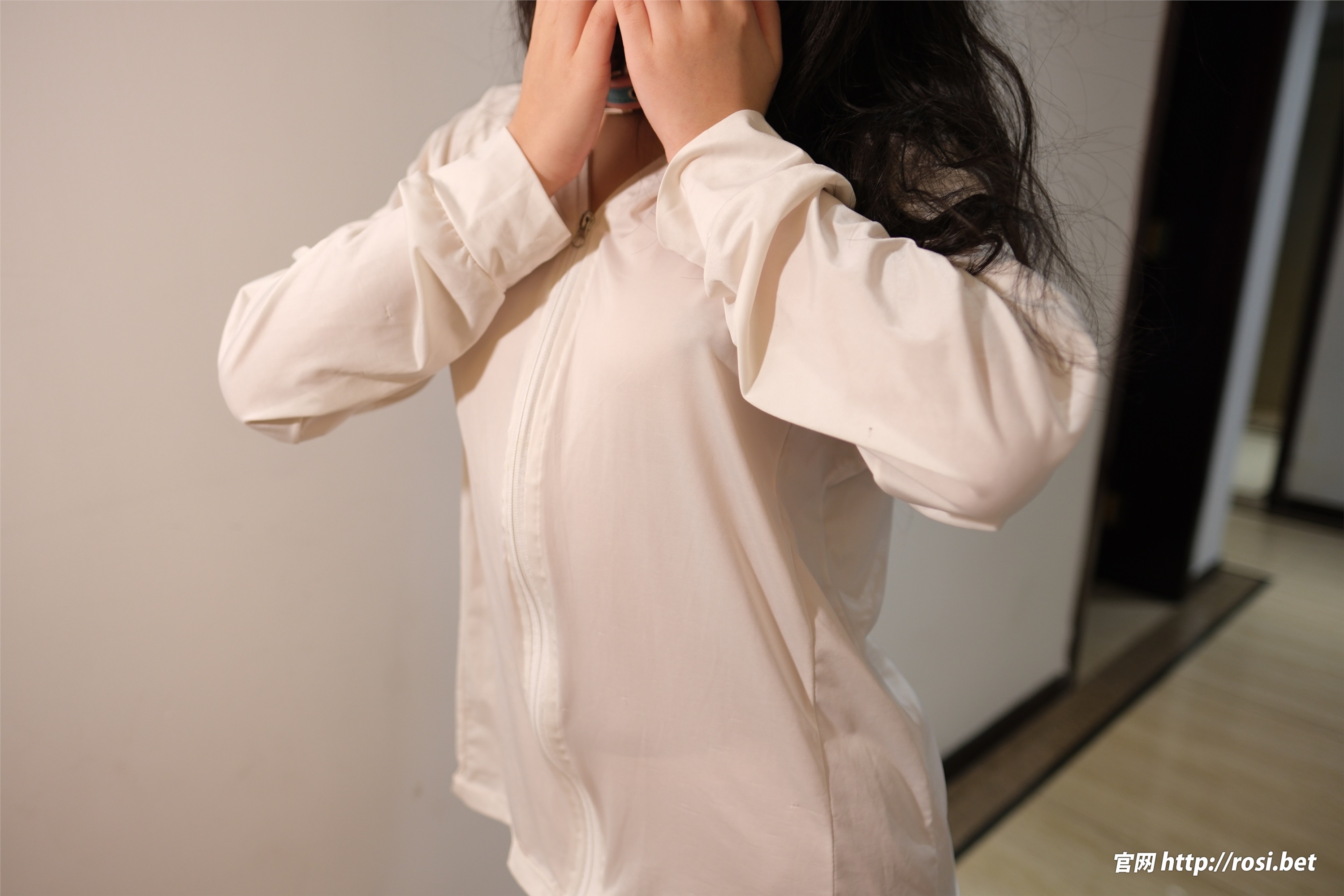 图片[4]-ROSI写真期2025.11.23期N第5102-套图网