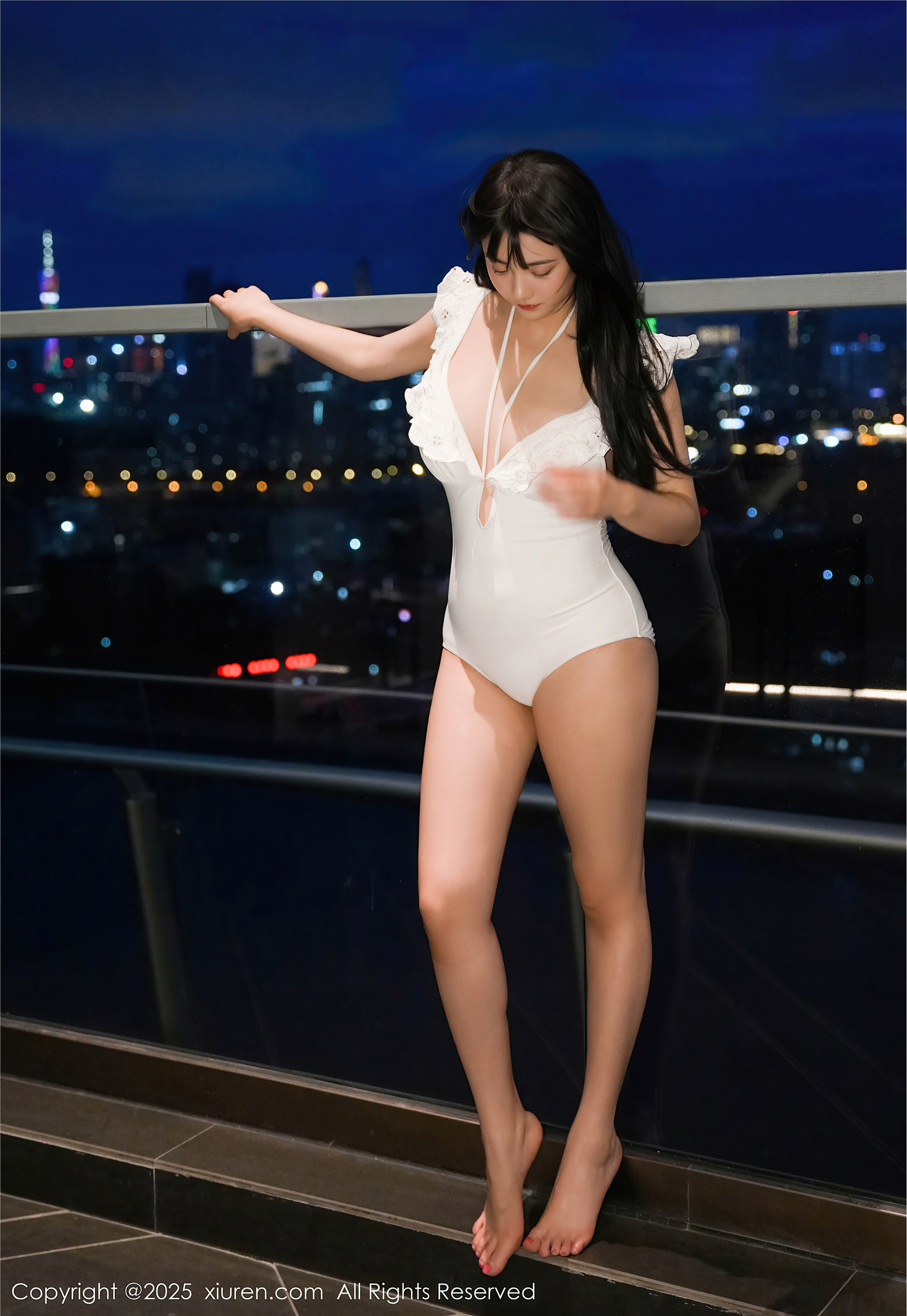 图片[2]-Xiuren秀人网期2025.11.07期N第10959期软情-套图网